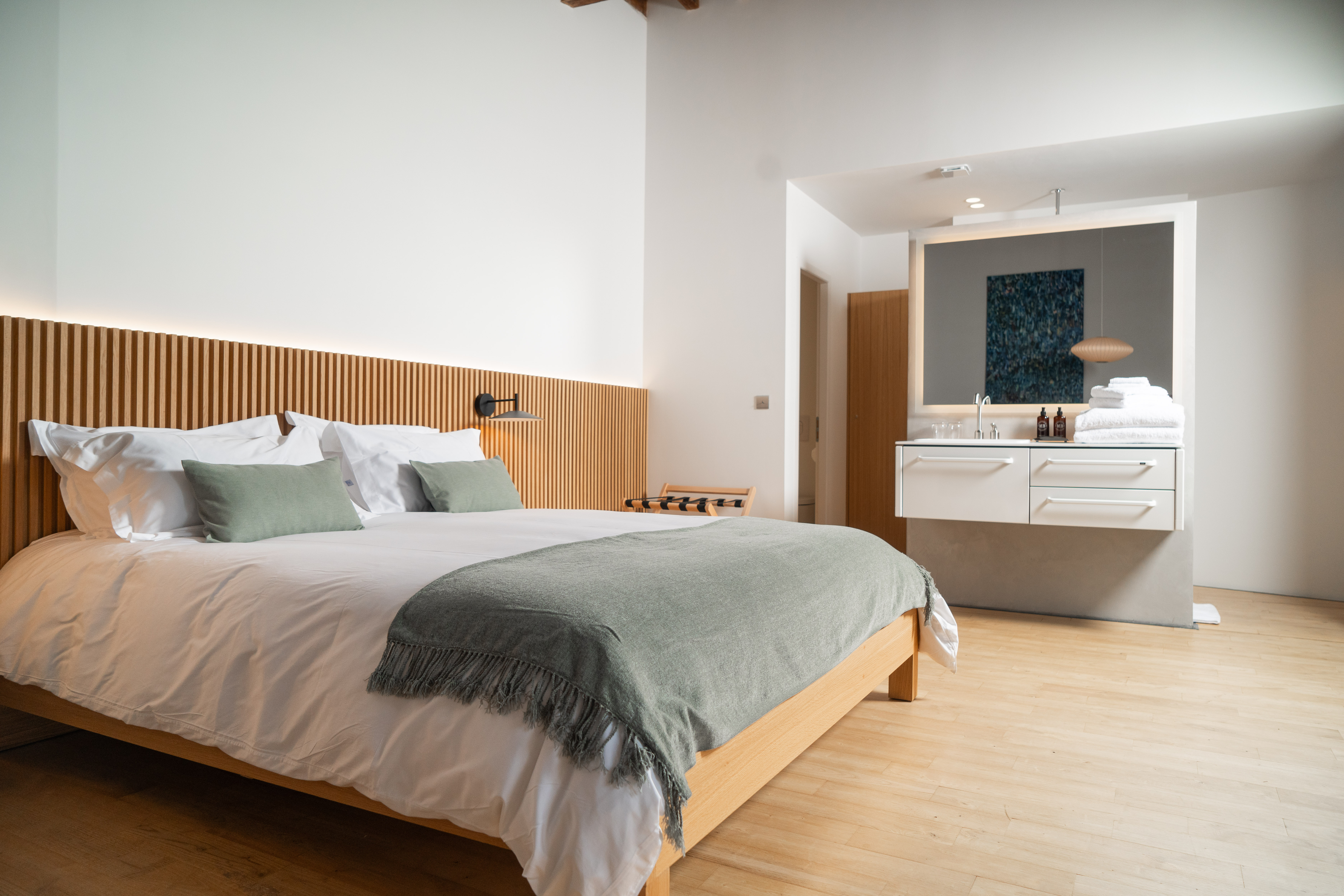 Double Superior King Bed