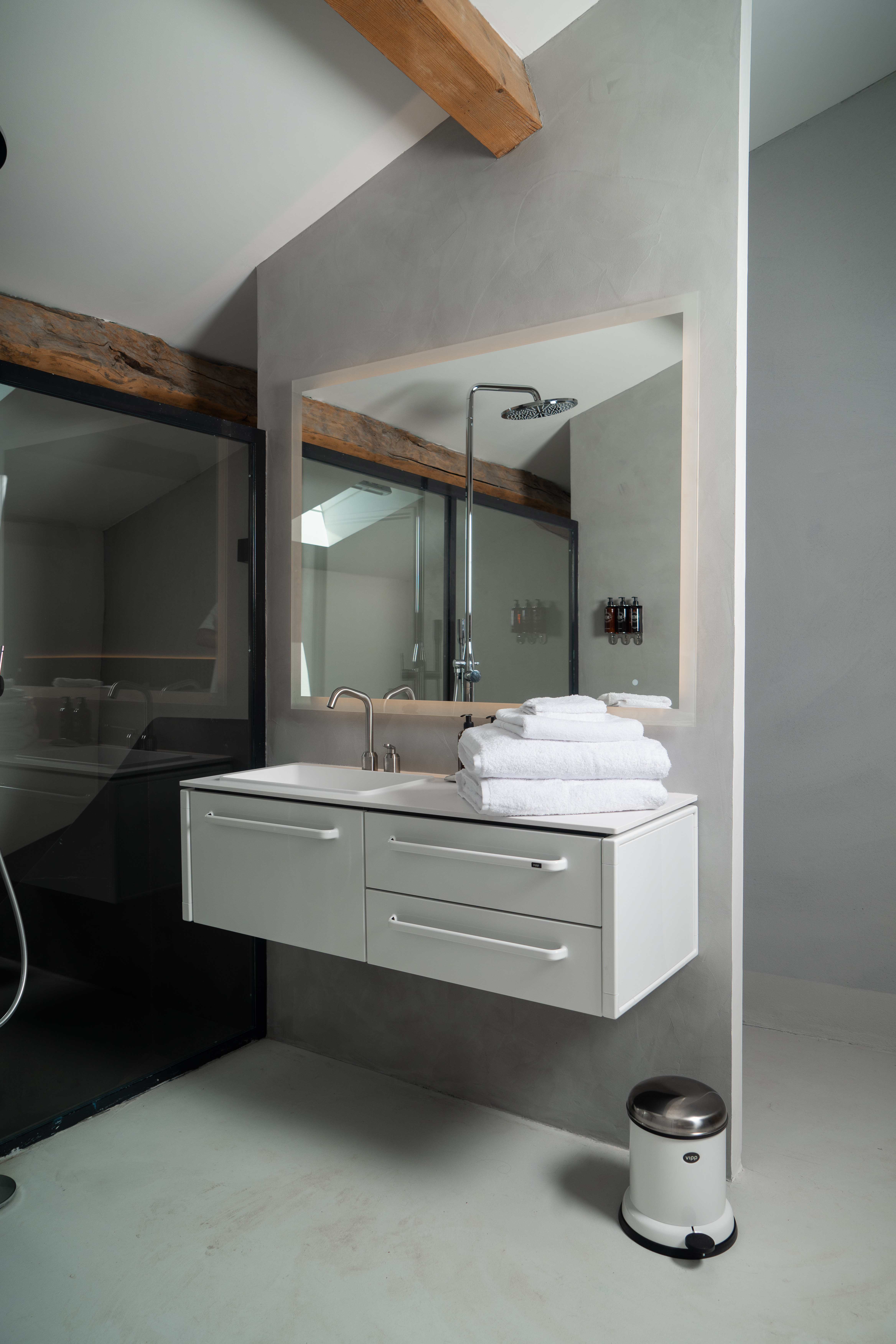 Apartment Classic King Bed