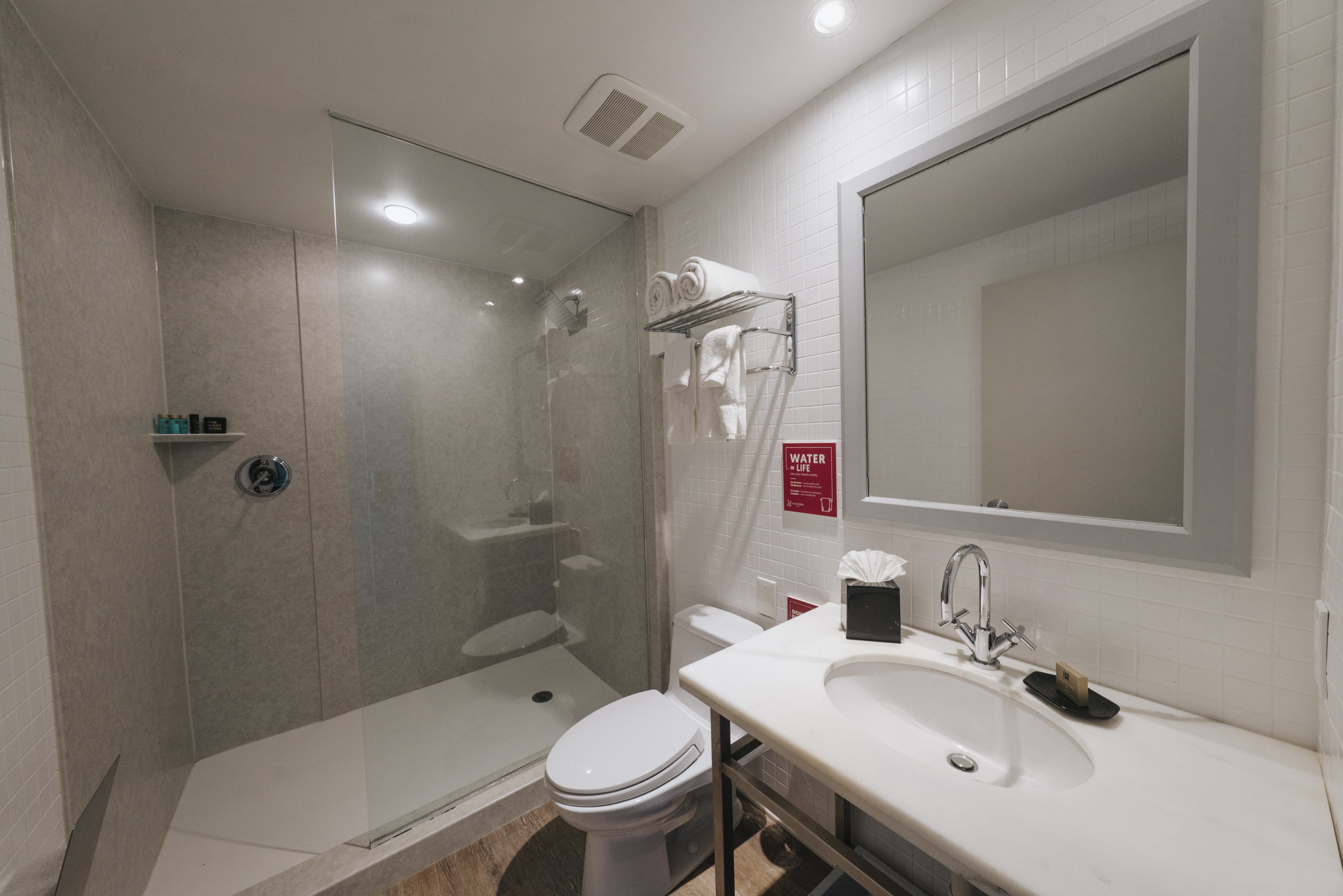 Double Classic Two Double Beds