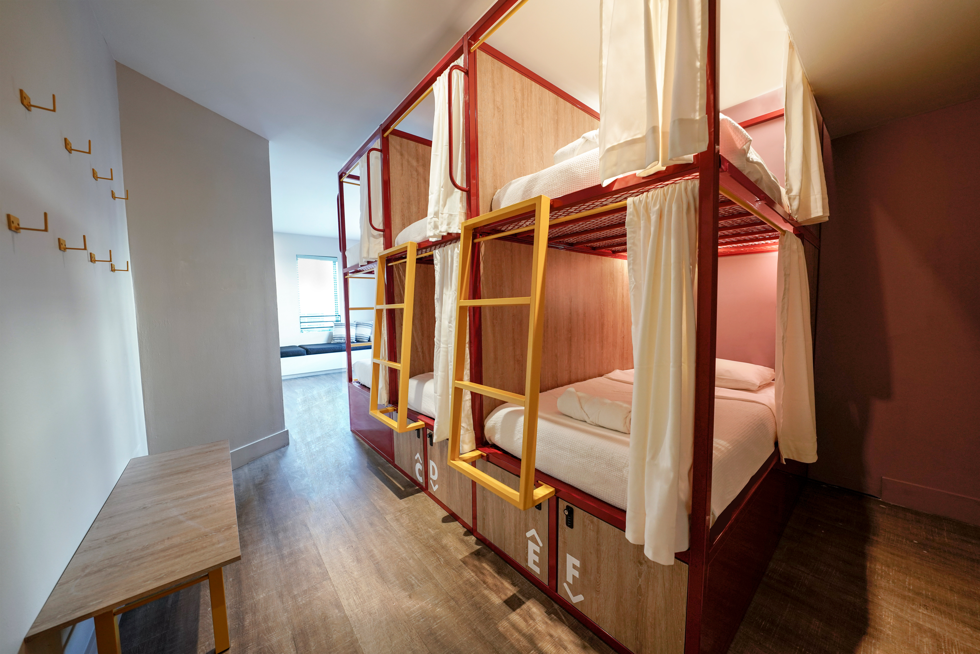 Bed in Dormitory Capacity 6