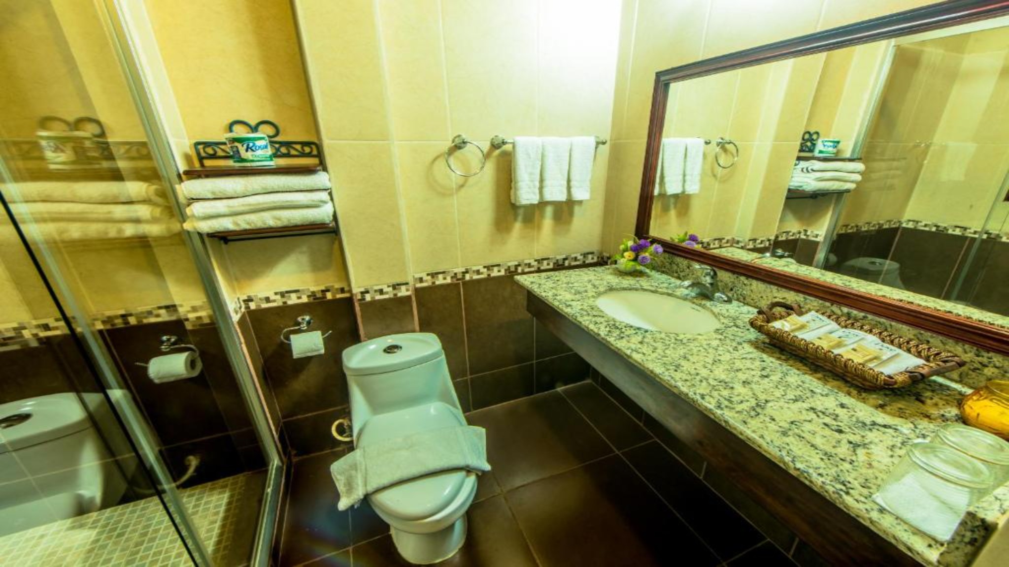 Double Deluxe One Bed