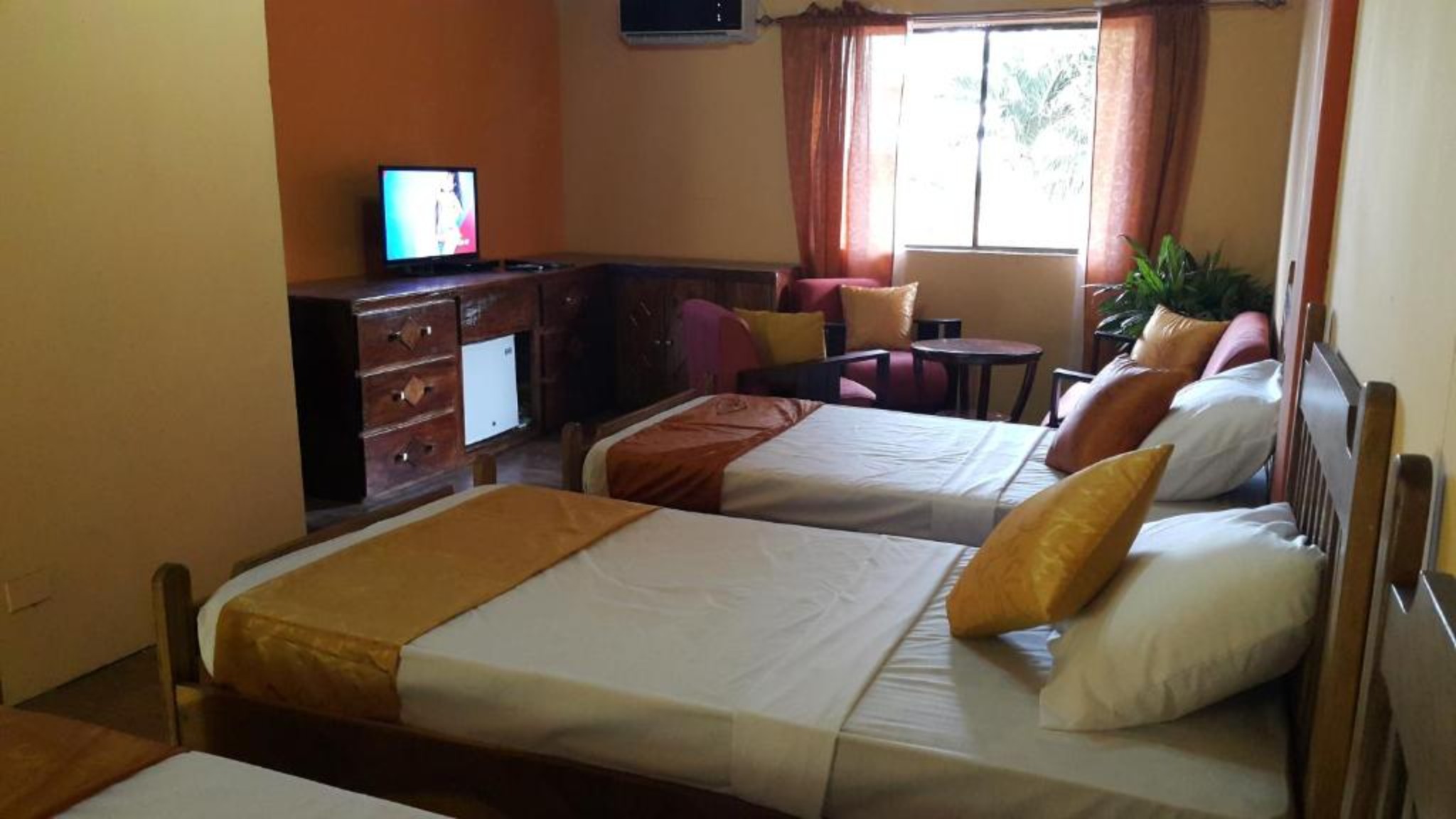 Family Room Two Bedrooms One Bathroom