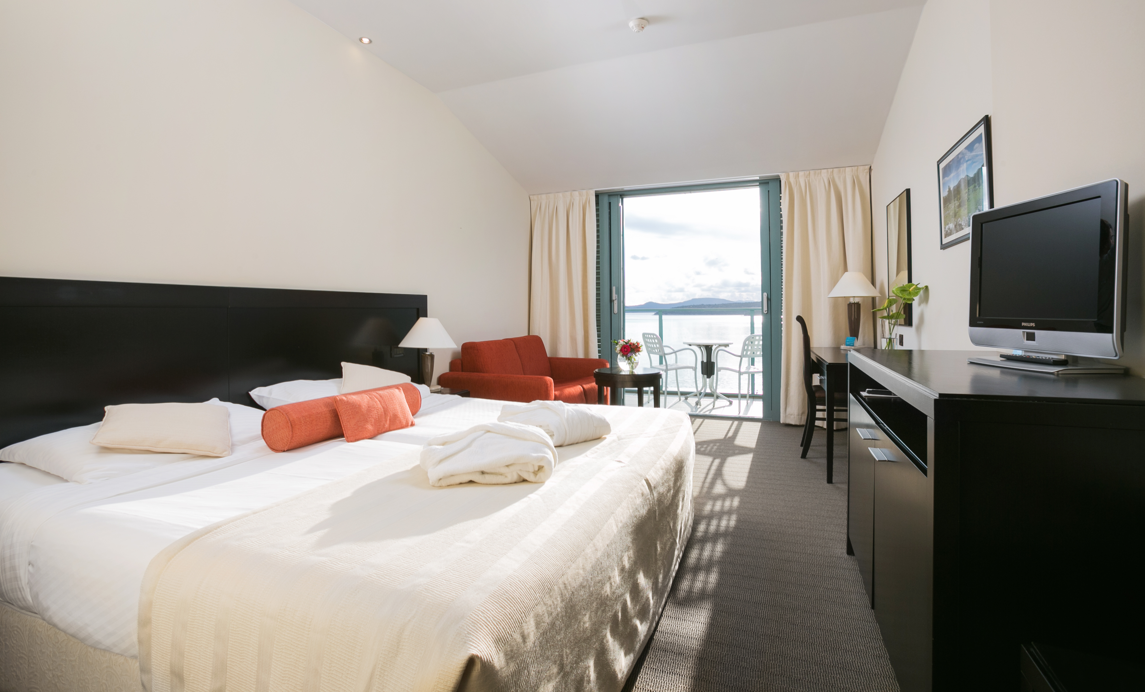 Double Side Sea View with Balcony