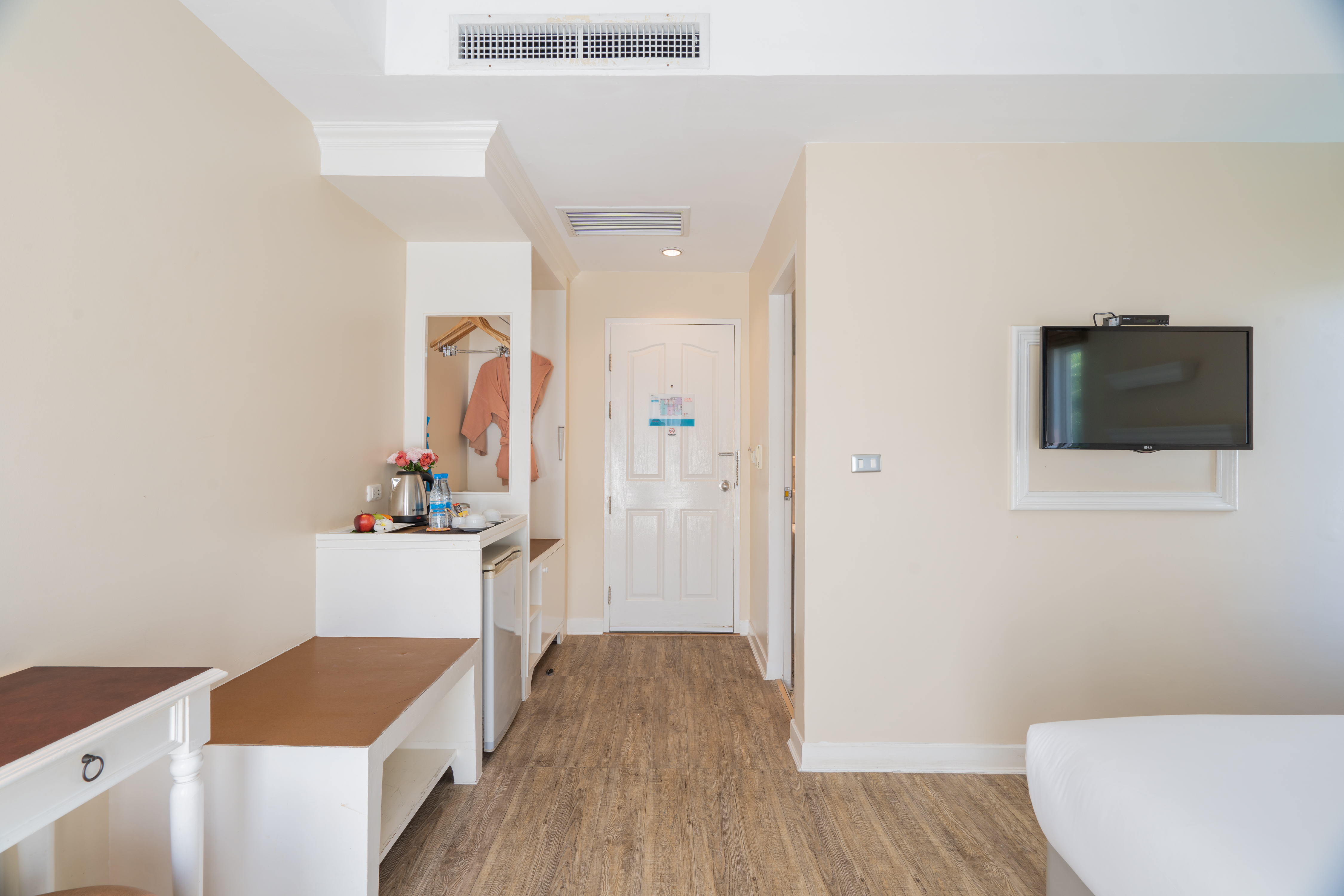 Double or Twin Standard