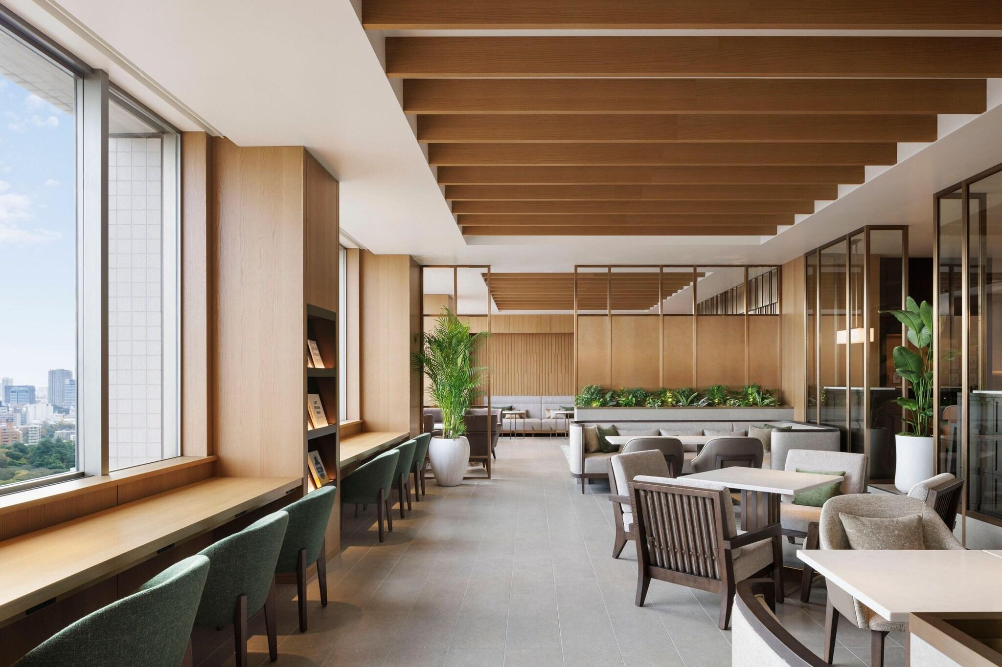 Suite Deluxe King Bed