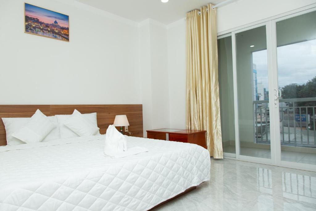 Double Deluxe with Balcony