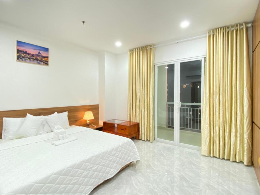 Double Deluxe with Balcony