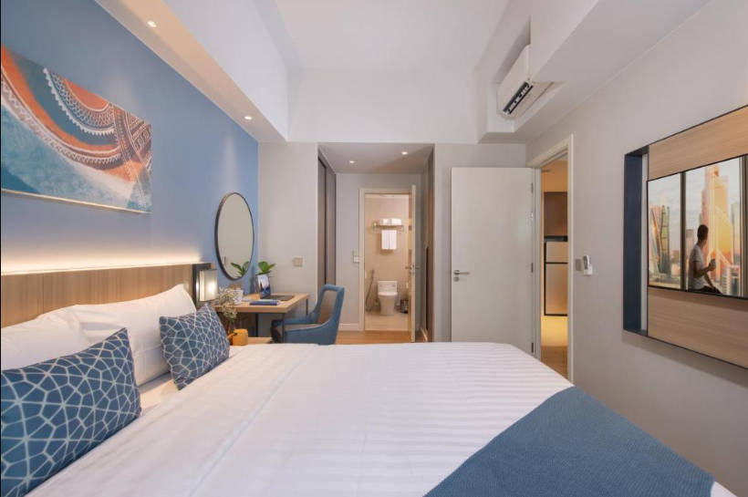 Room Deluxe Three Bedroom