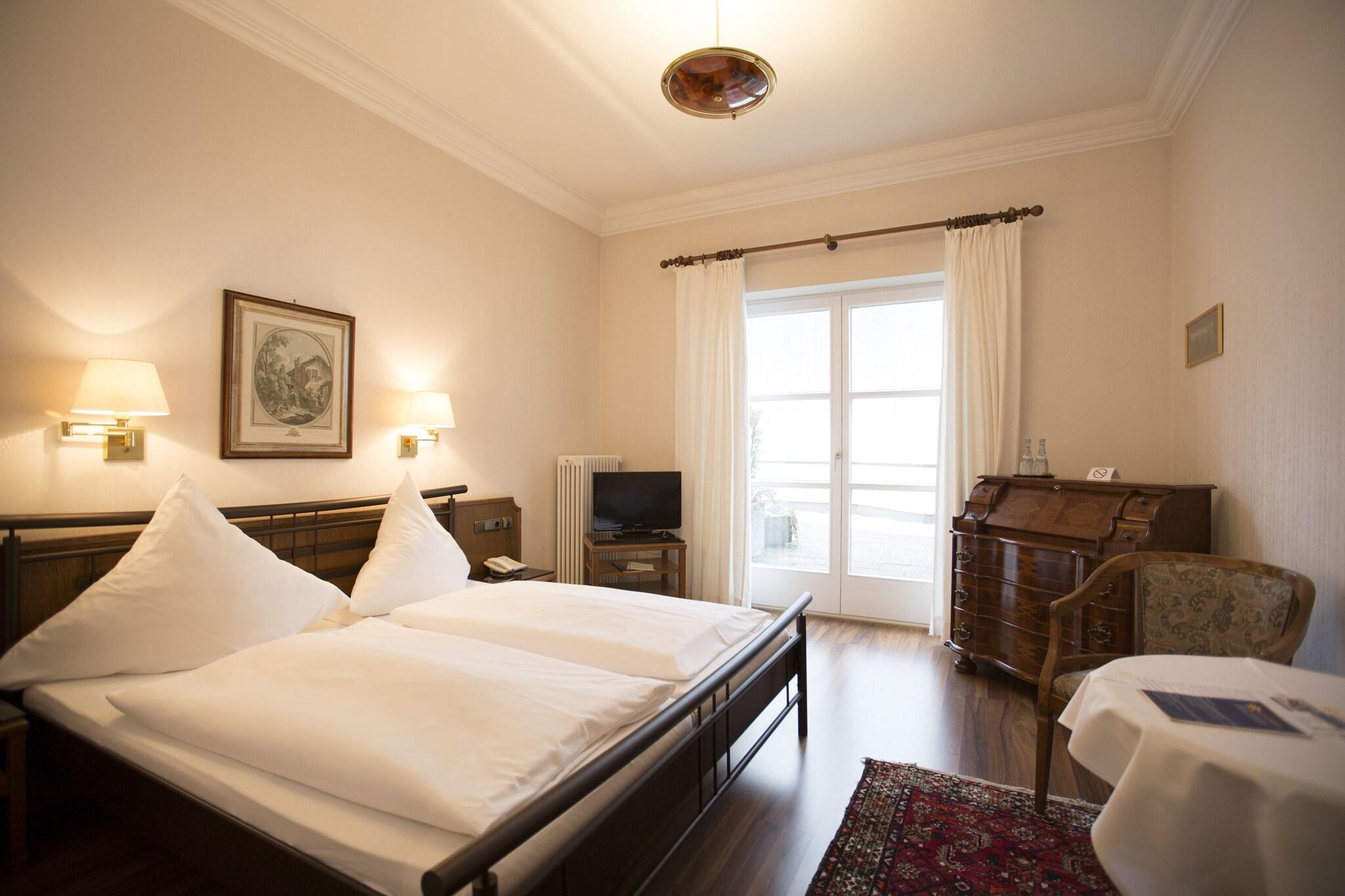 Double Superior with Double Bed