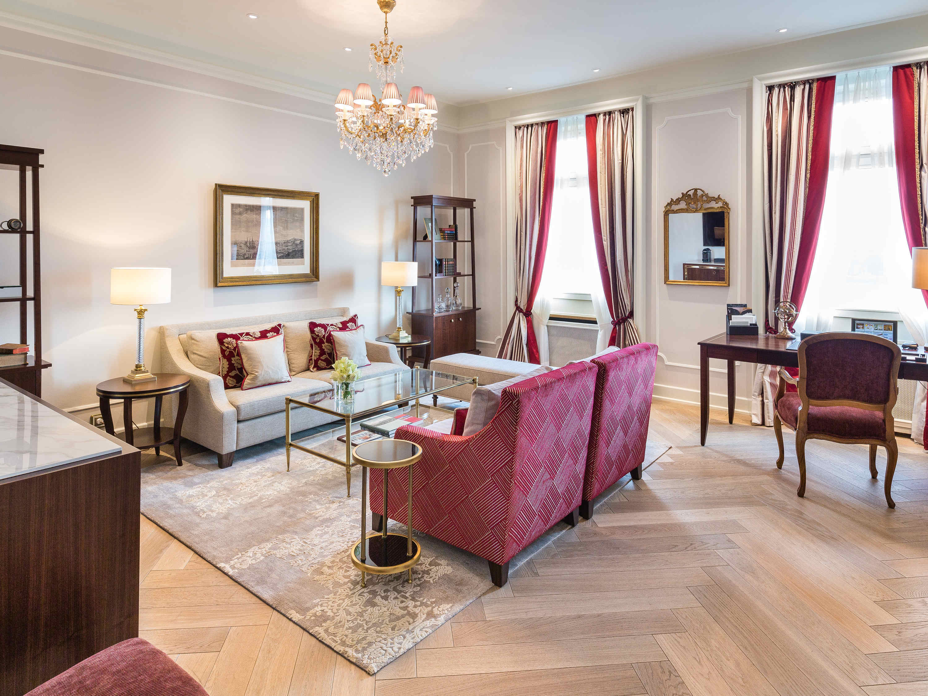 Suite Deluxe Lake View