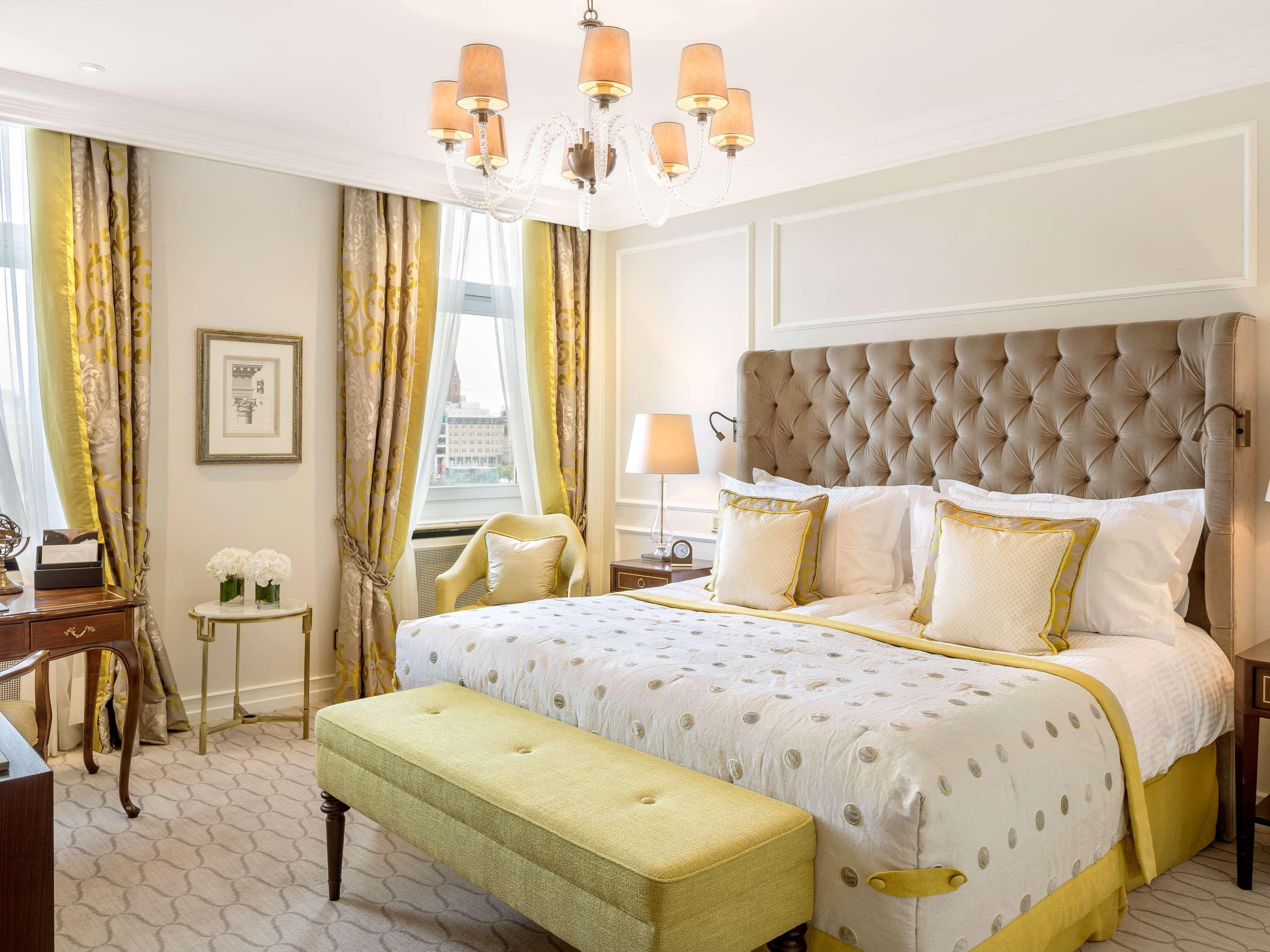 Double Deluxe Lake View