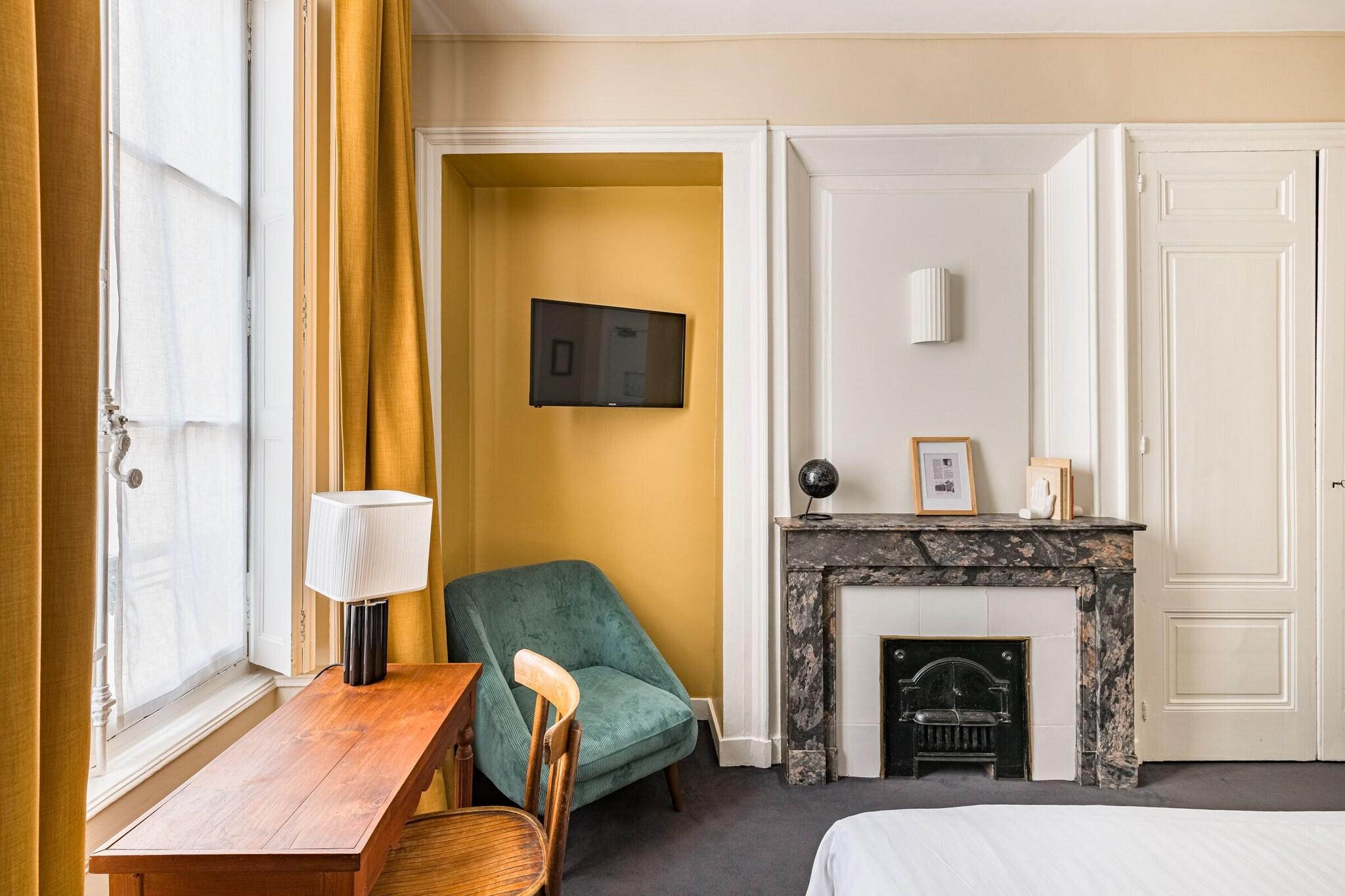 Double or Twin Superior