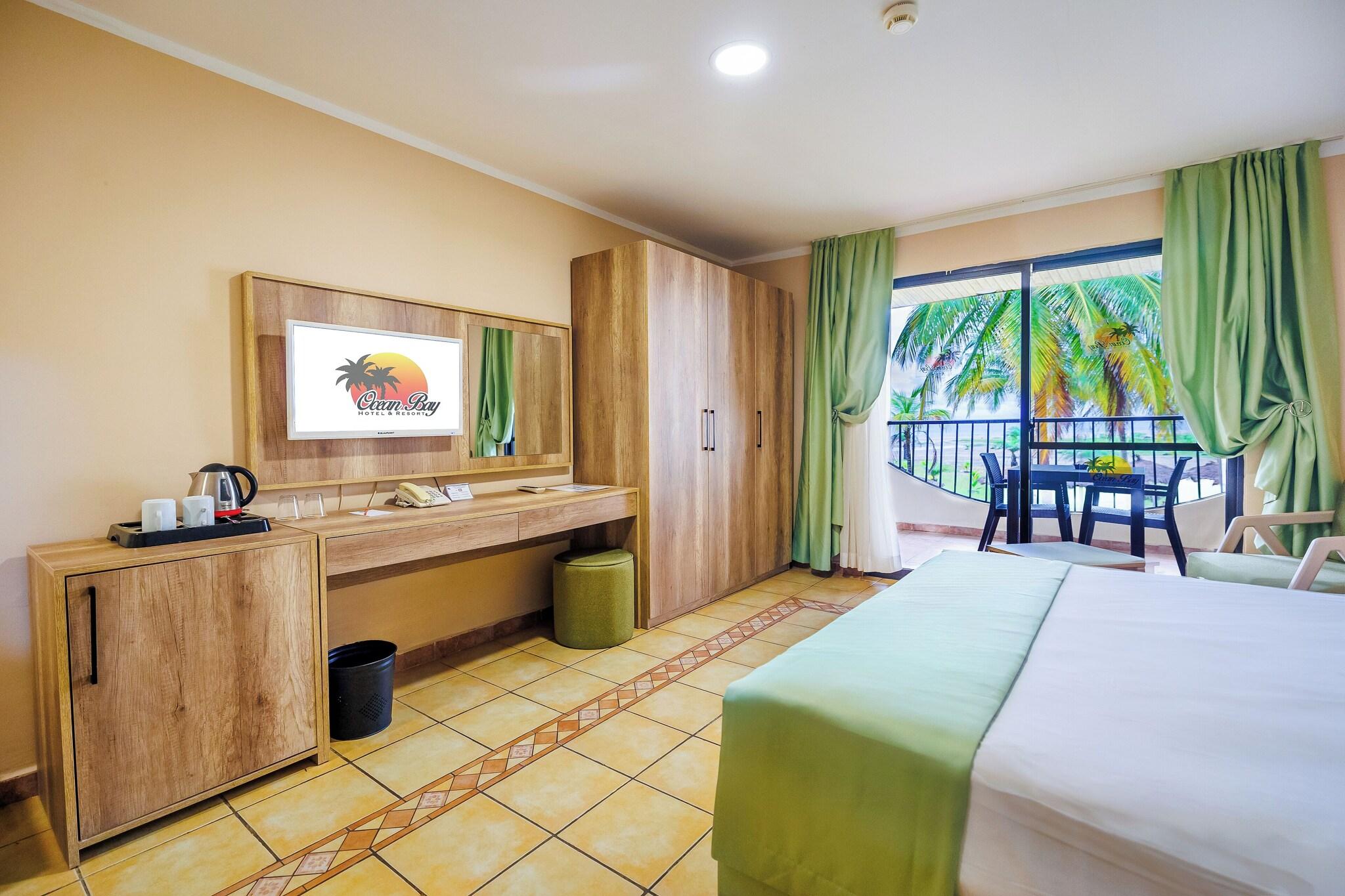 Twin Deluxe Sea View