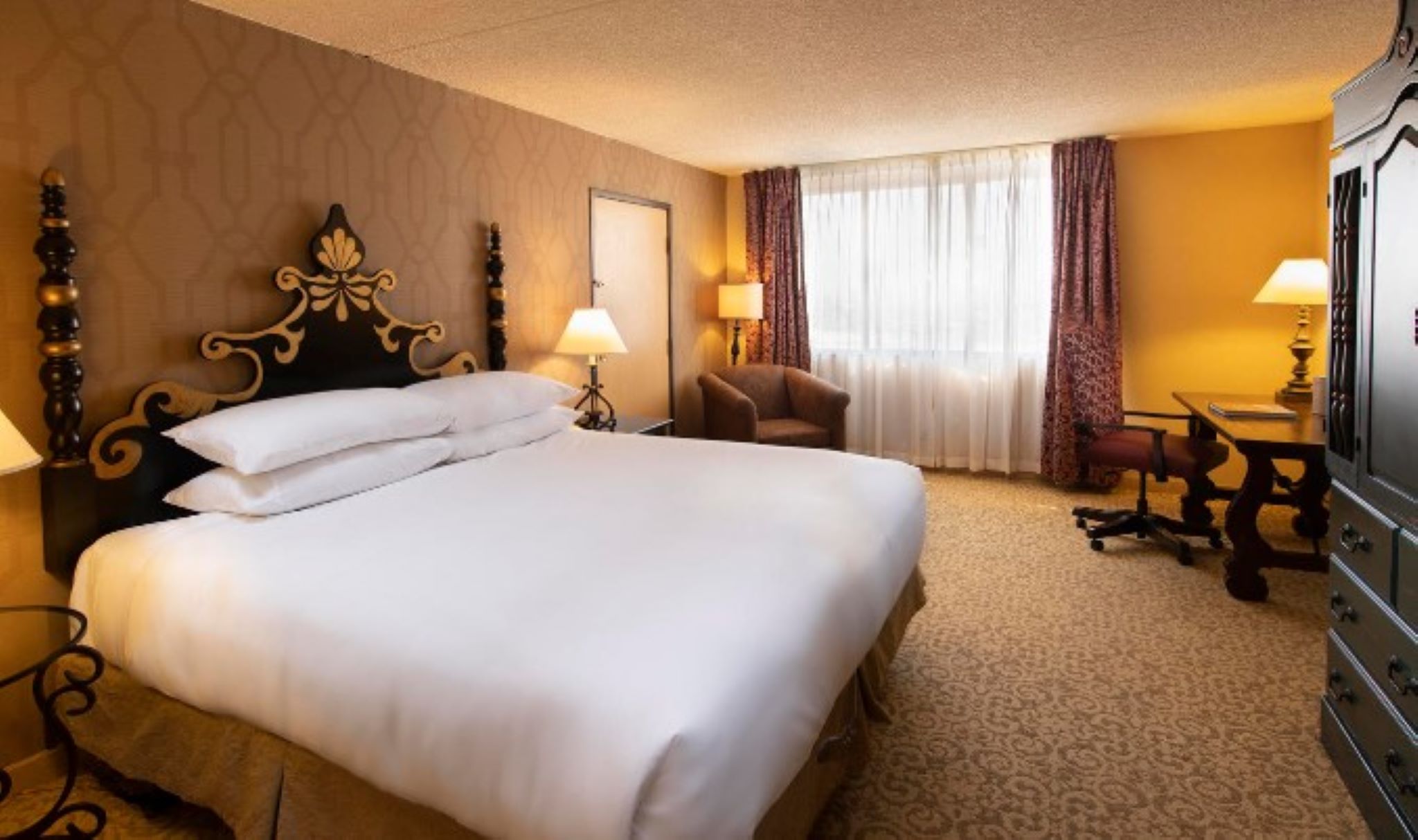 Double Executive King Bed