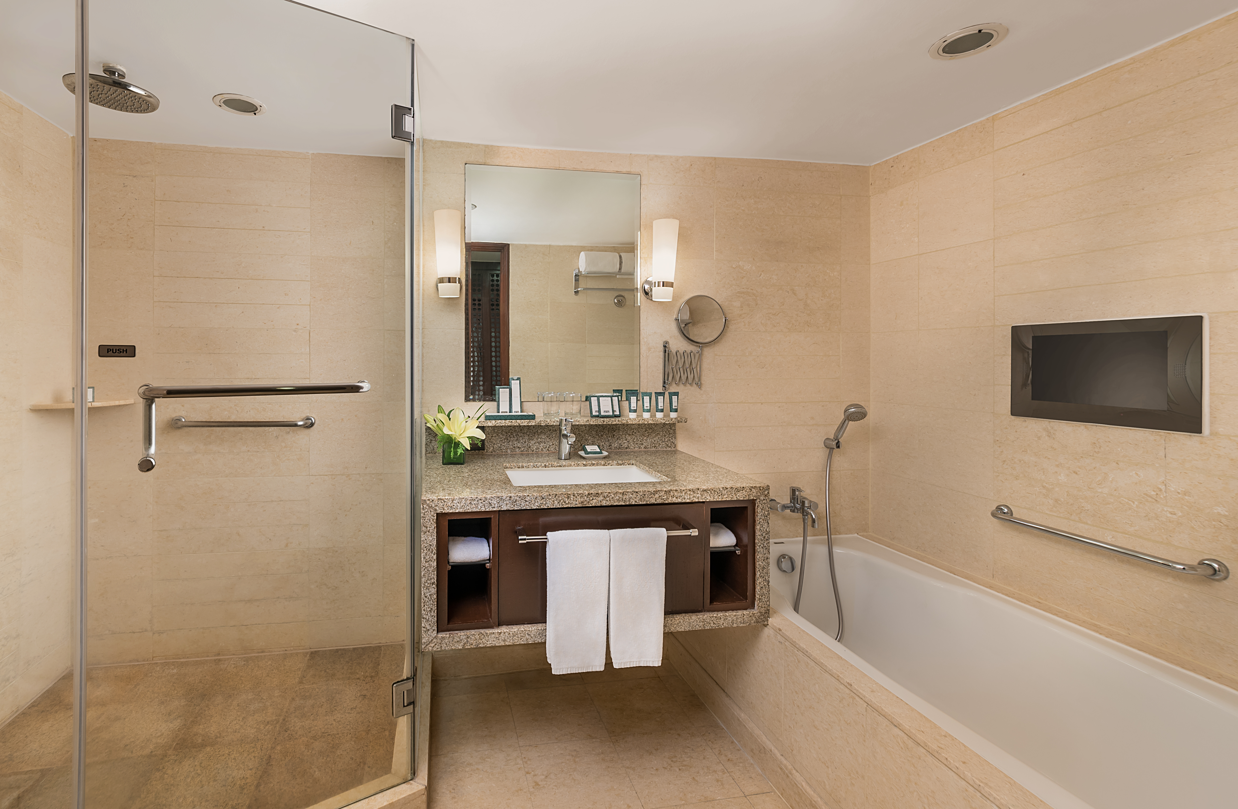 Double or Twin Deluxe