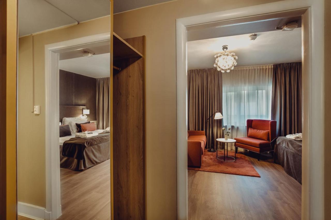 Family Room Standard