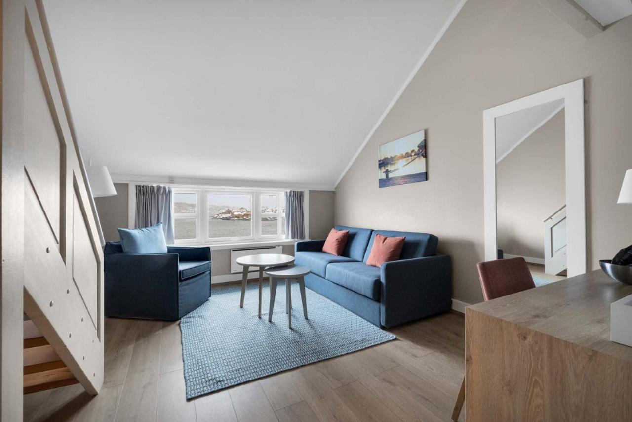 Family Room Standard