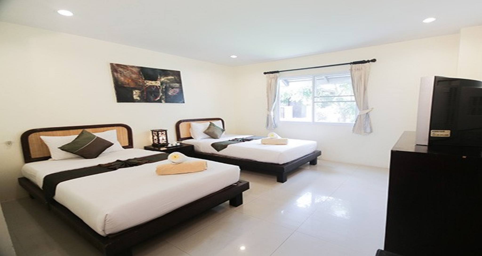 Double or Twin Standard