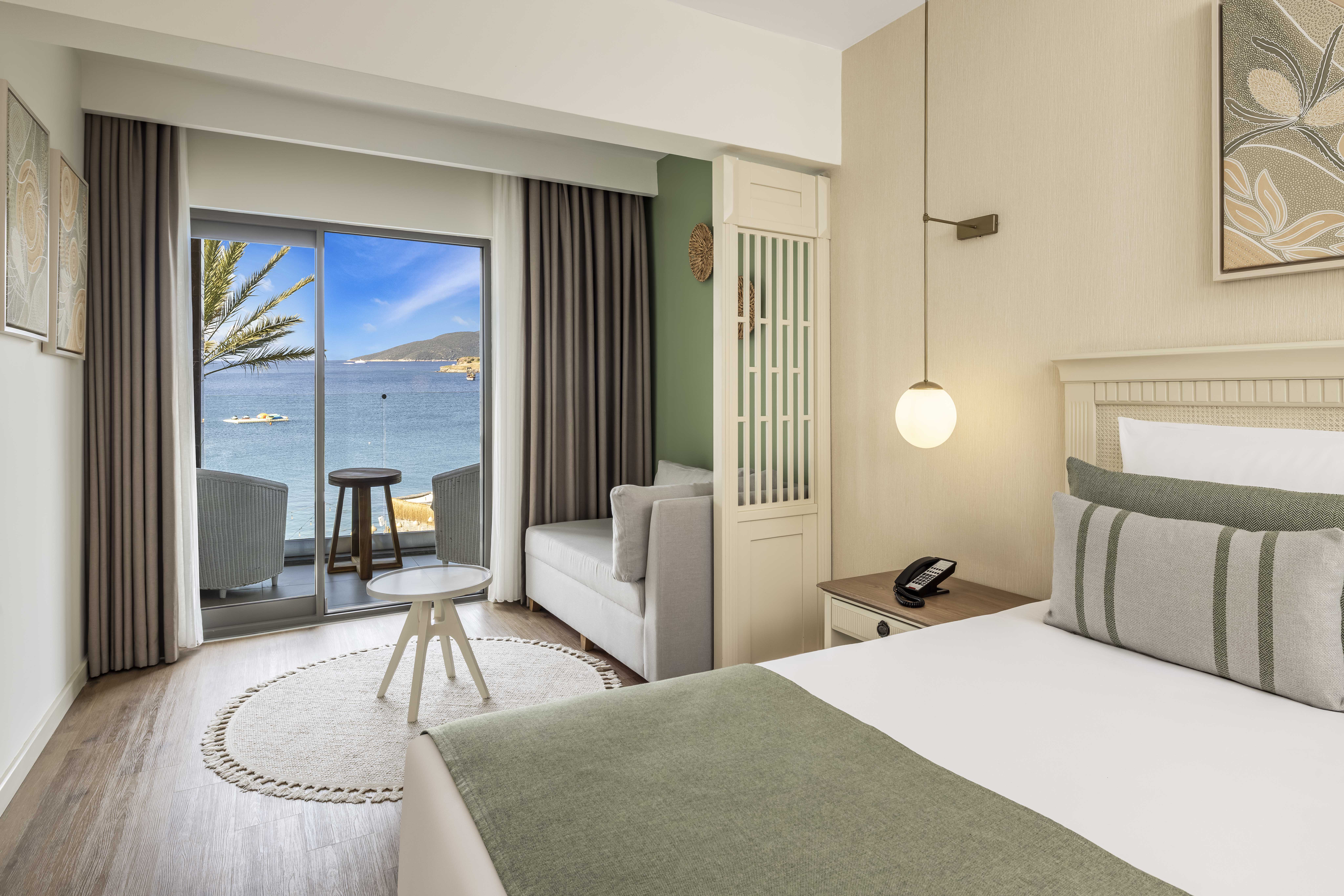 Double Single Superior Sea View