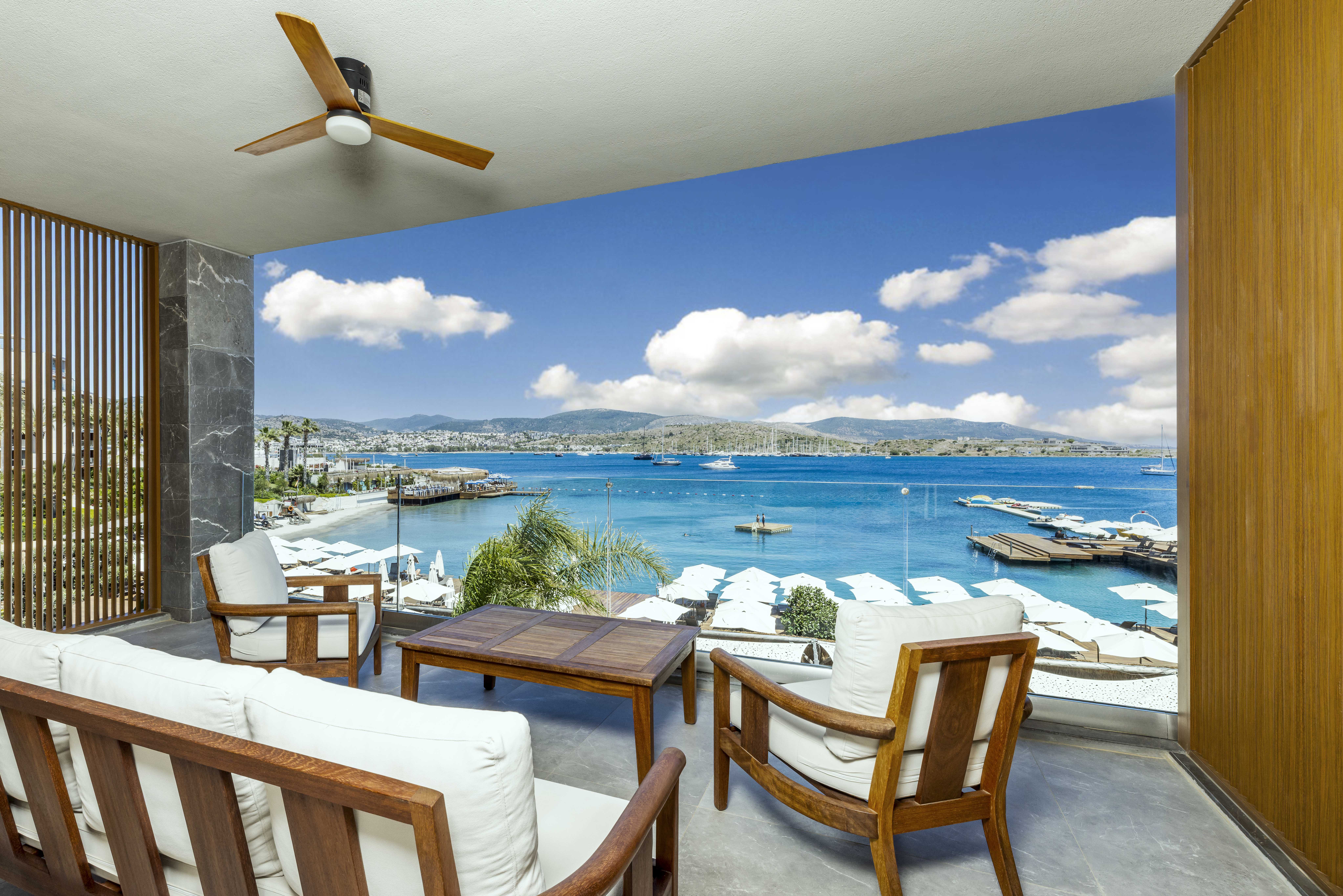 Family Room Superior Sea View