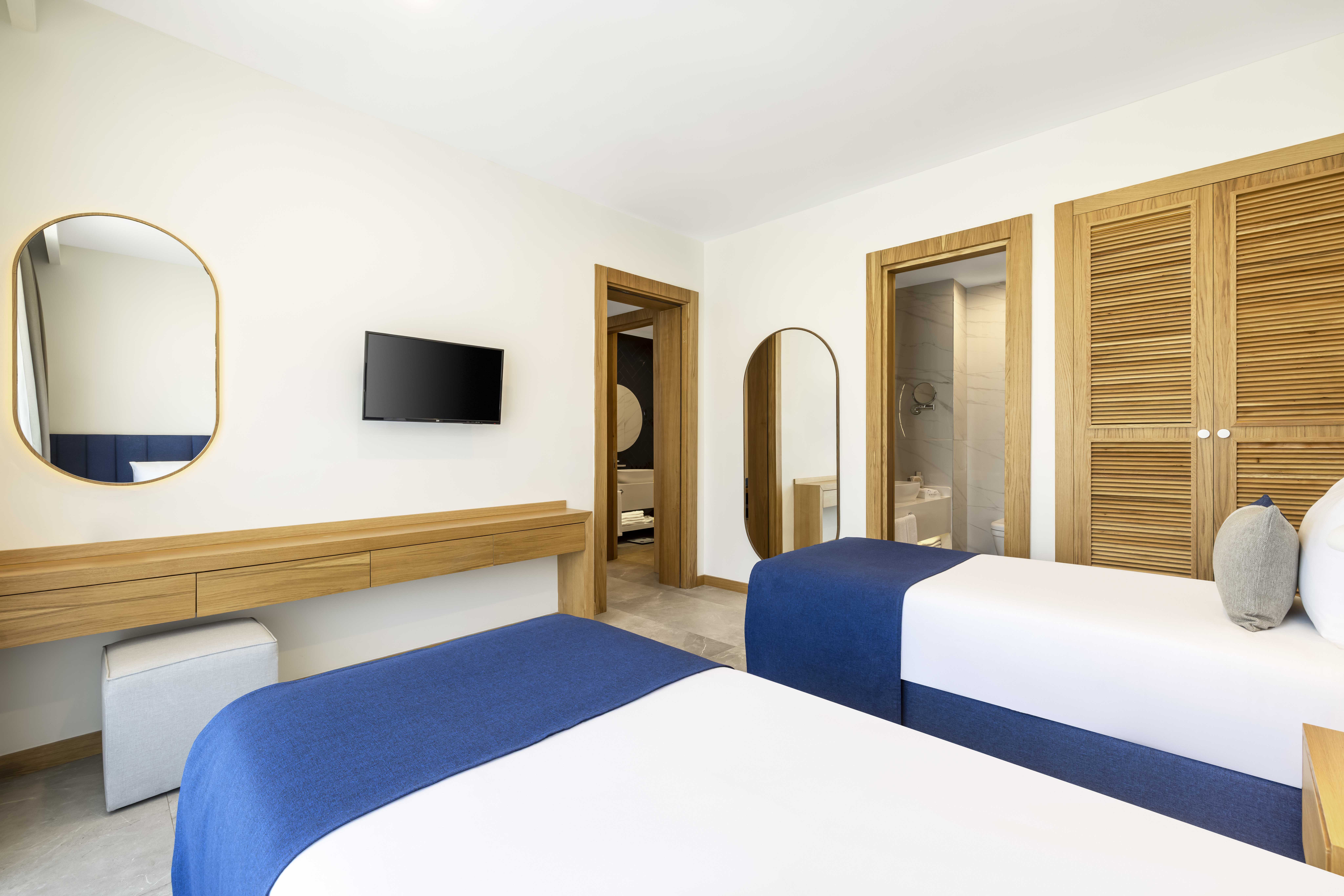 Family Room Superior Sea View