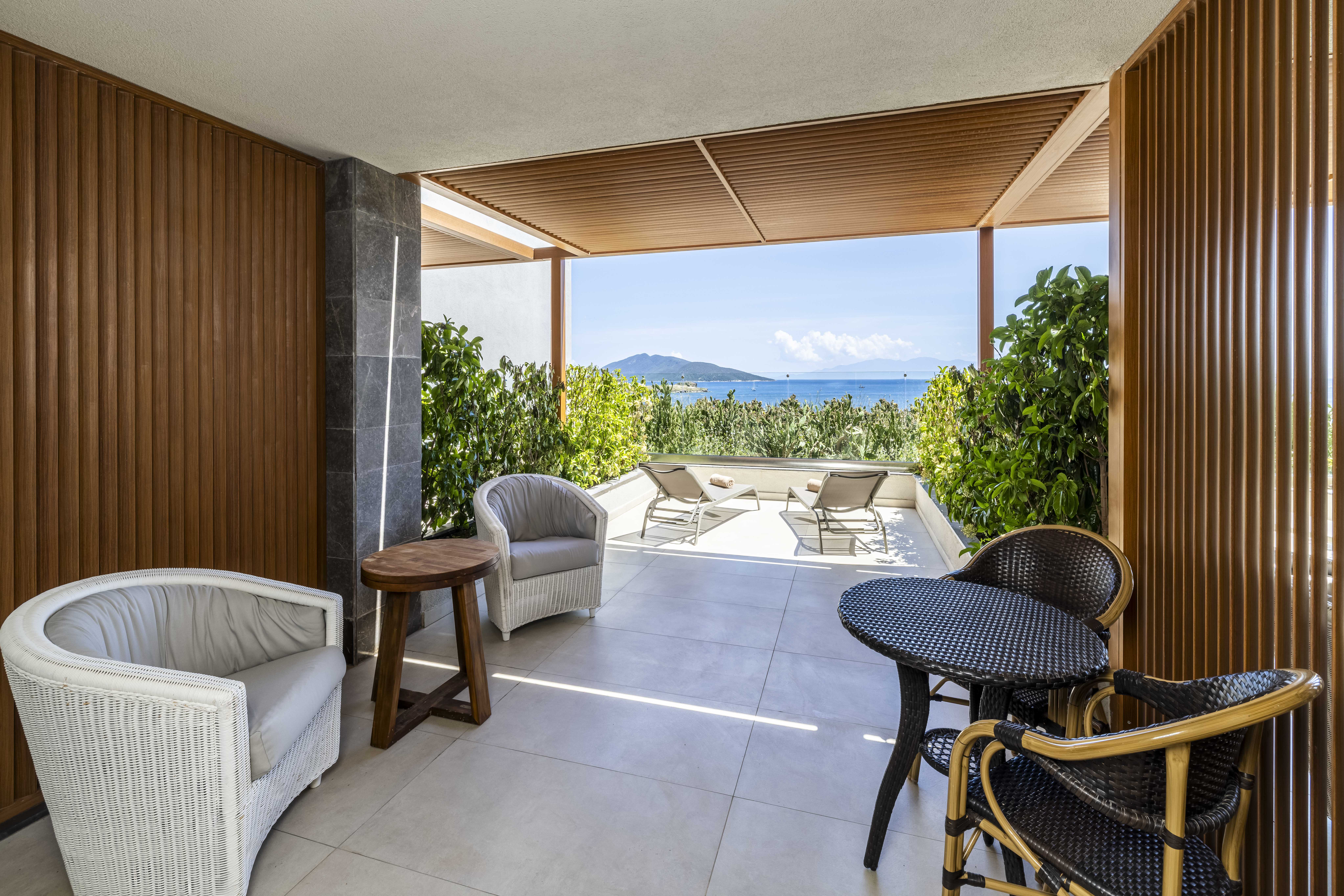 Double Single with Terrace