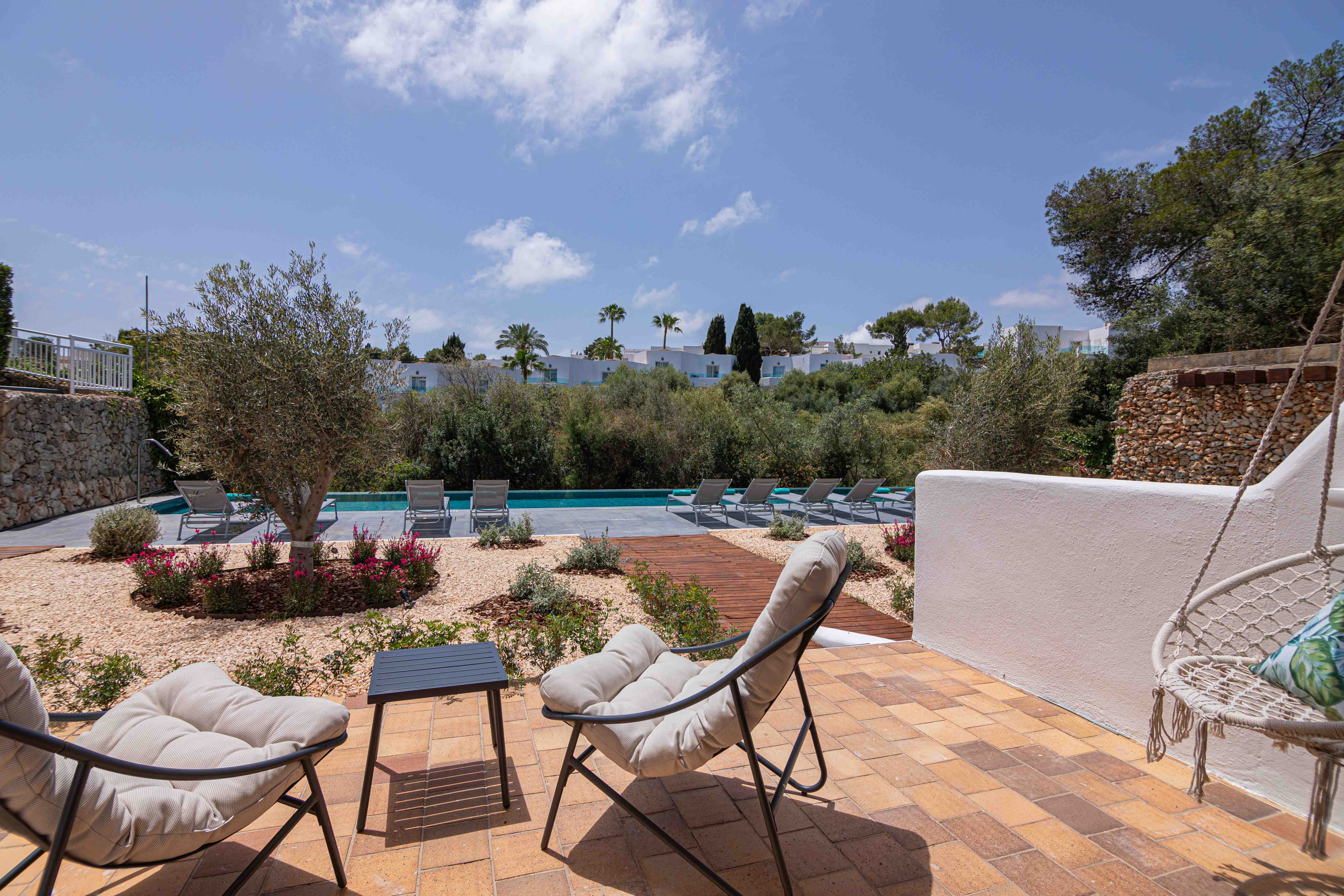 Apartment Capacity 2