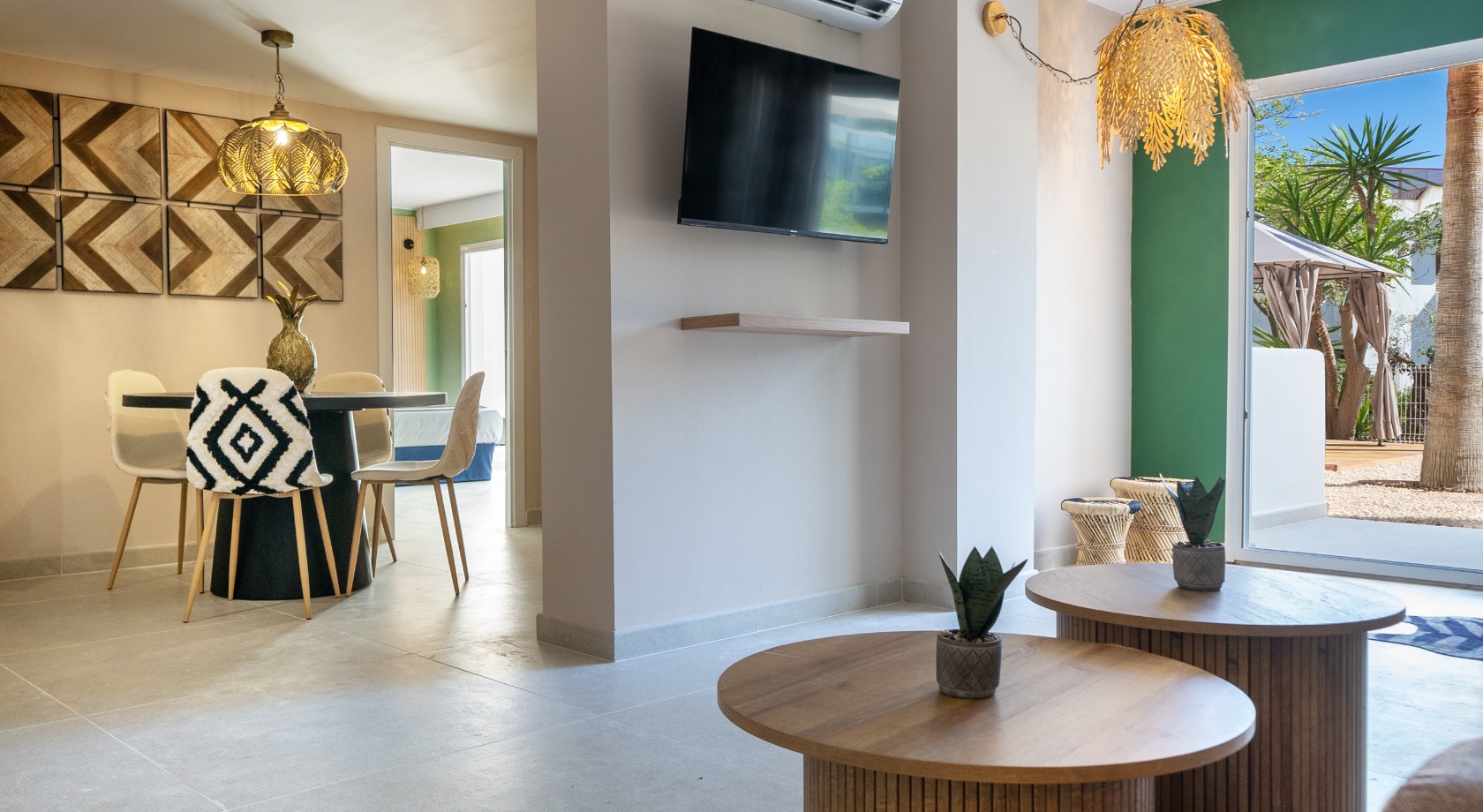 Apartment Capacity 5 Two Bedrooms