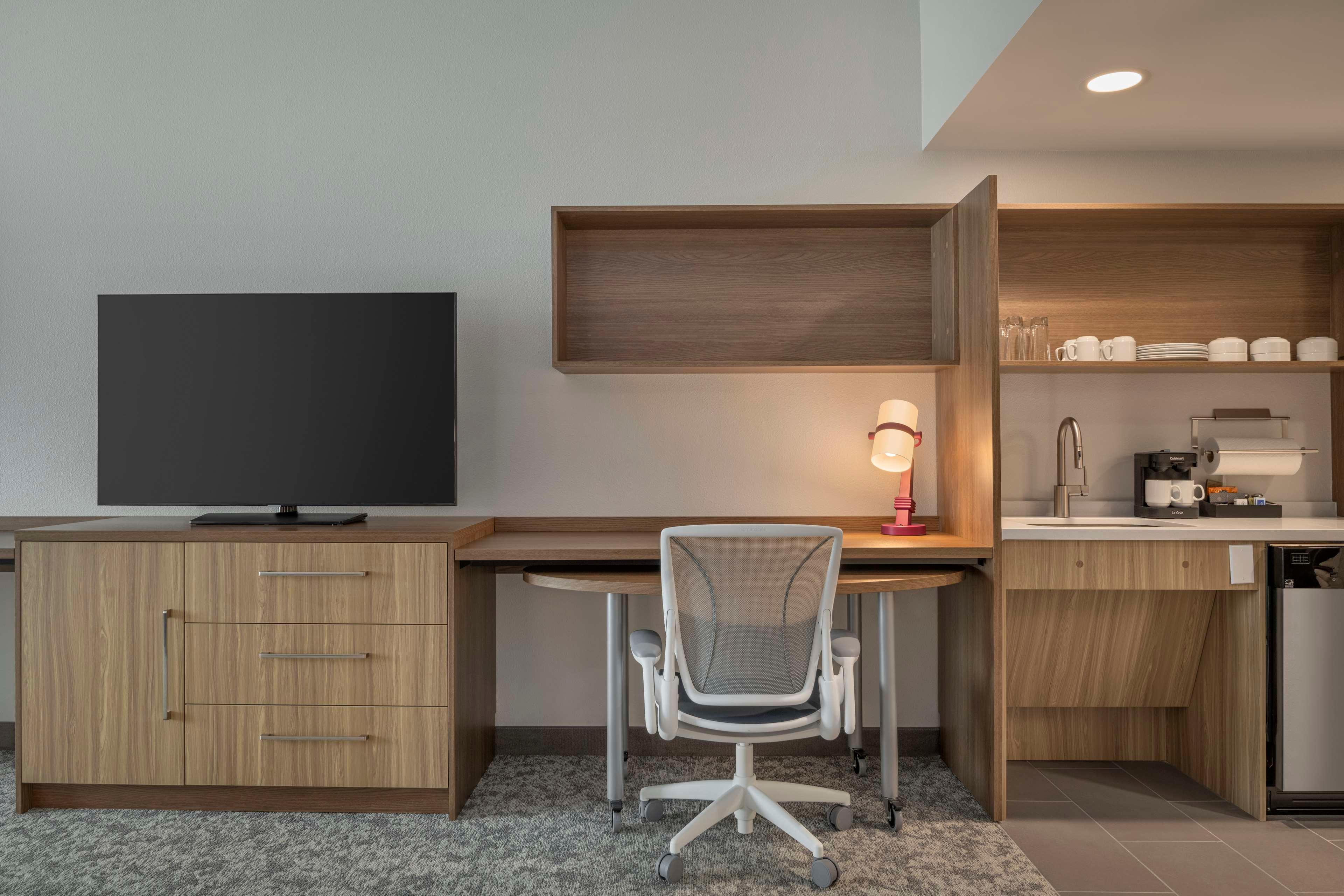 Suite Two Queen Beds