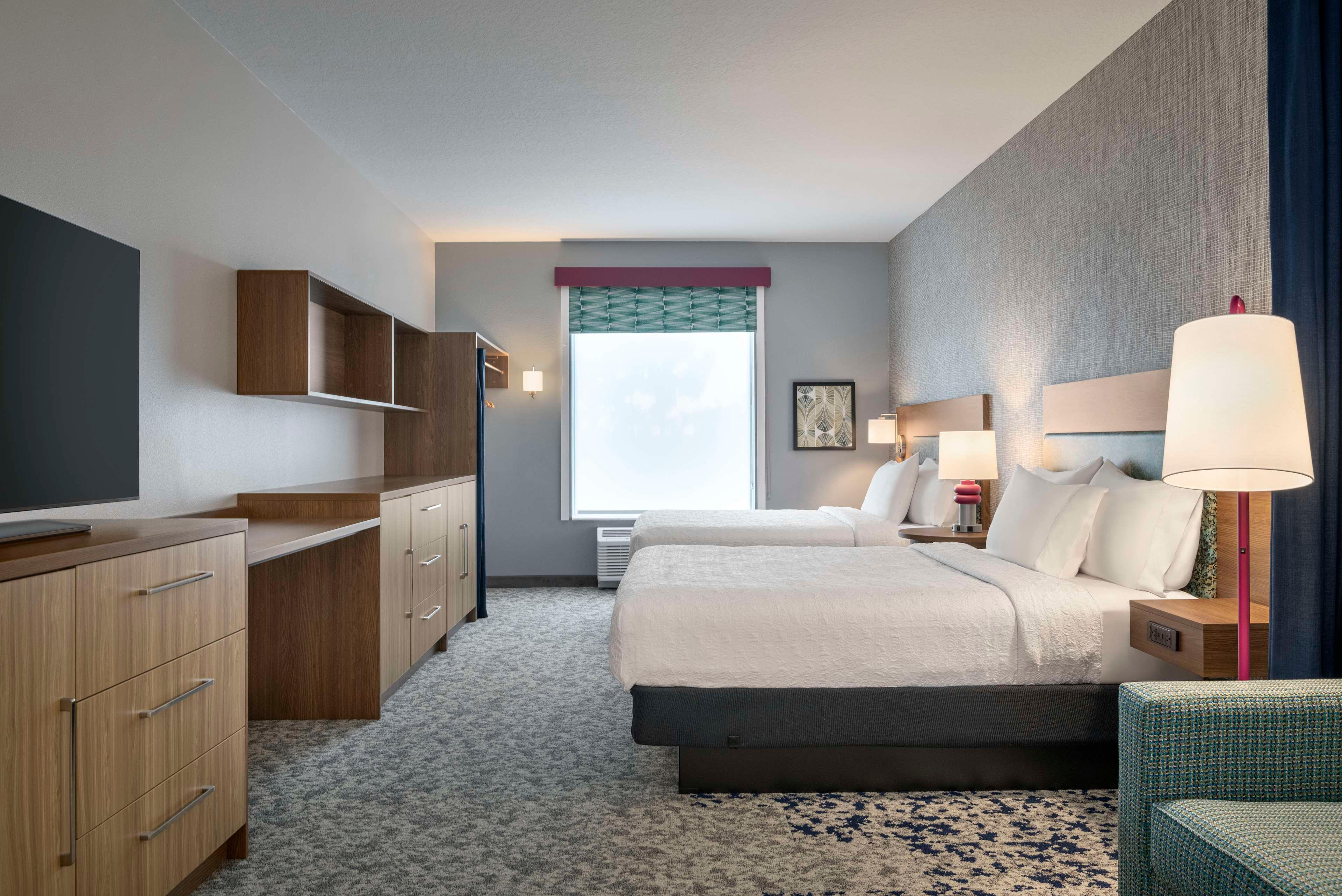 Suite Two Queen Beds