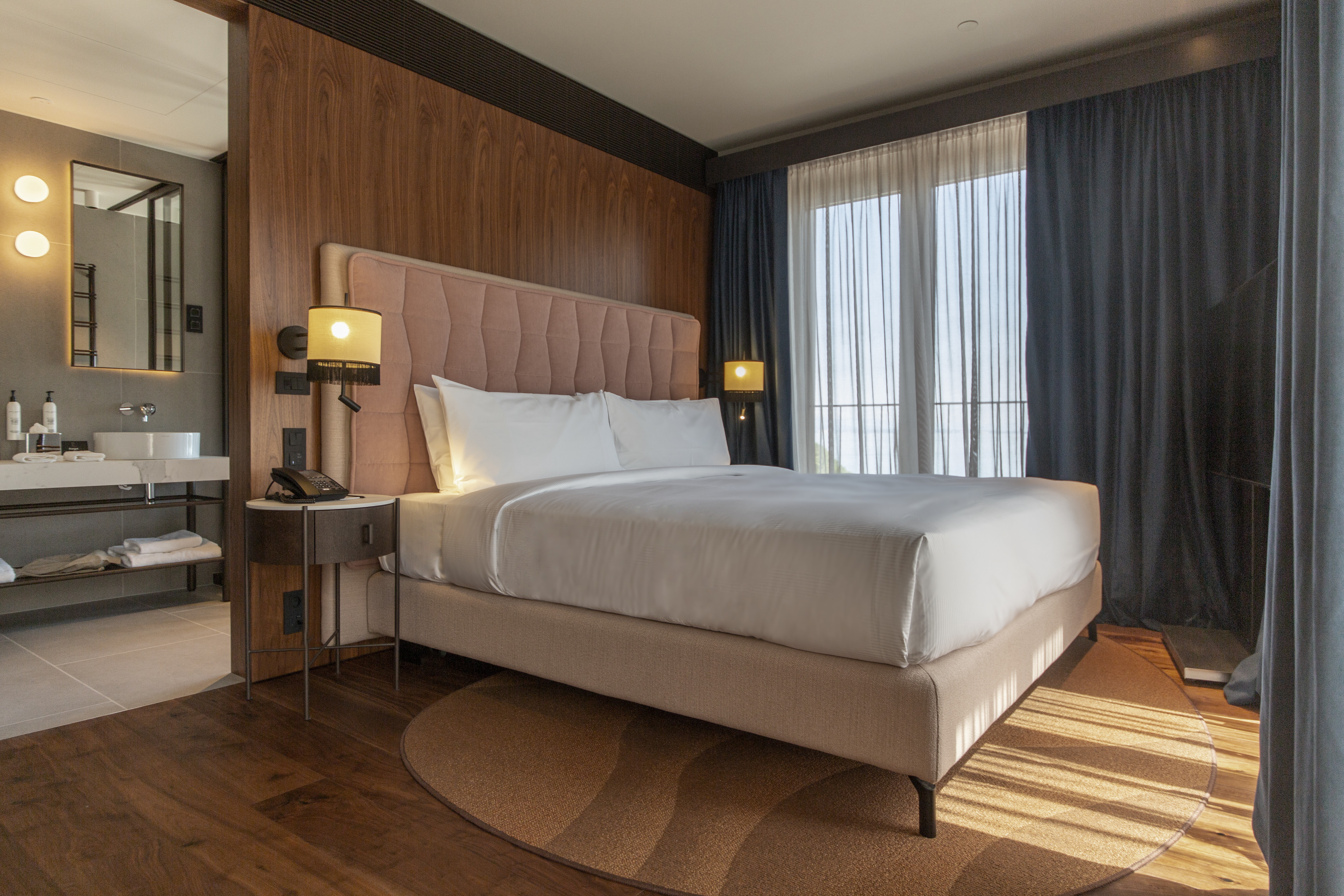 Double King Size Bed