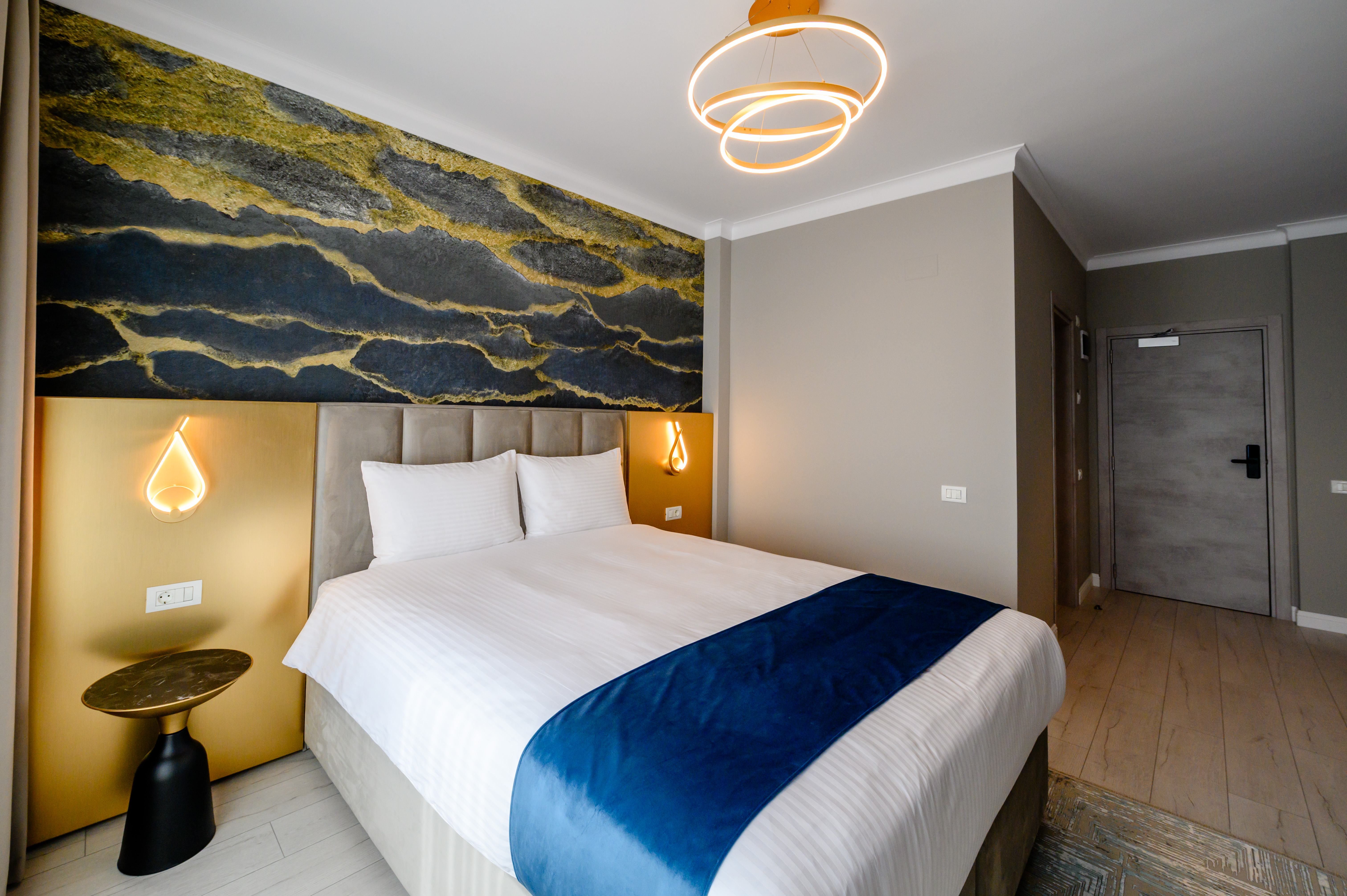 Double Superior with Balcony