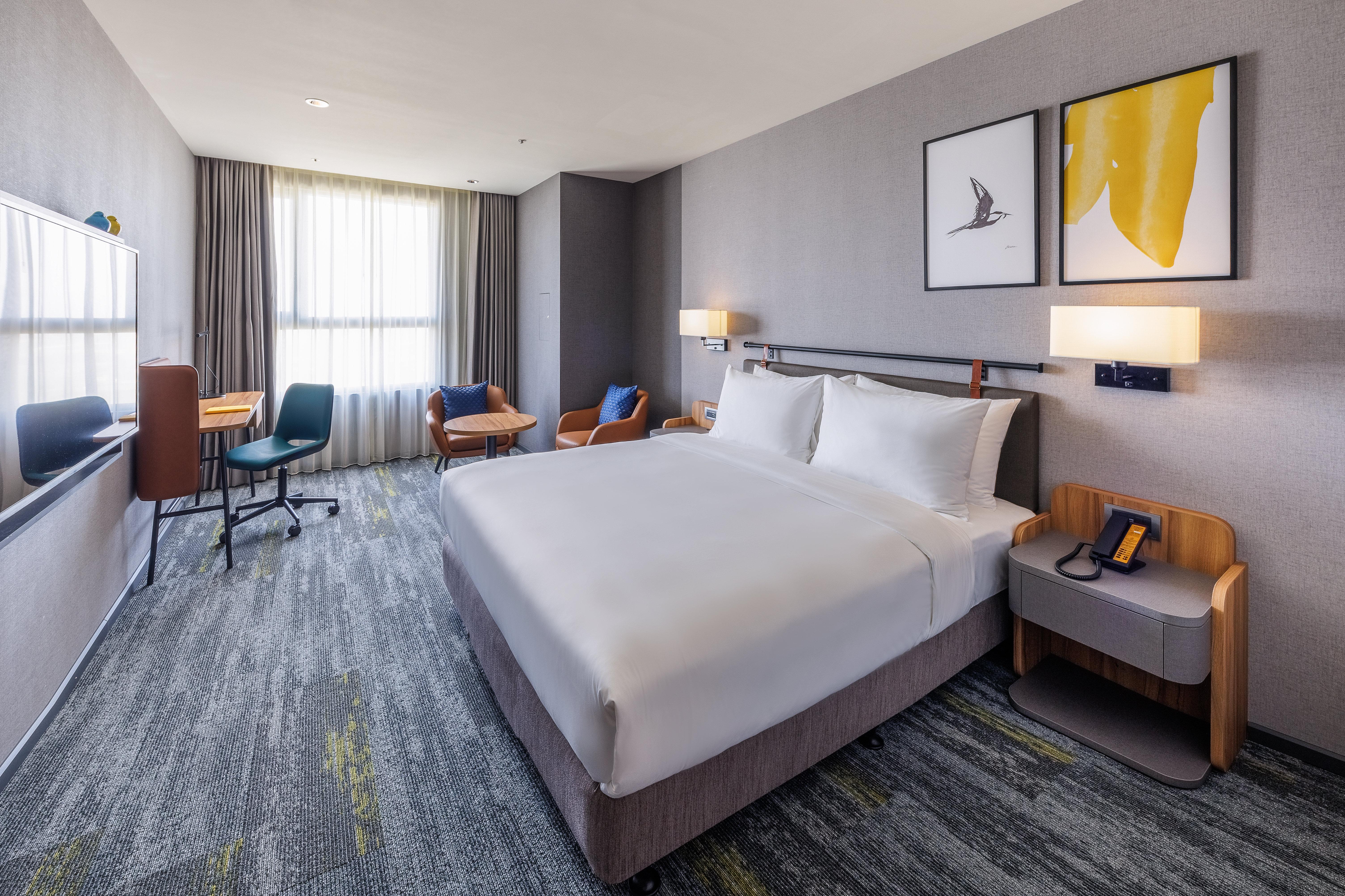 Double King Size Bed