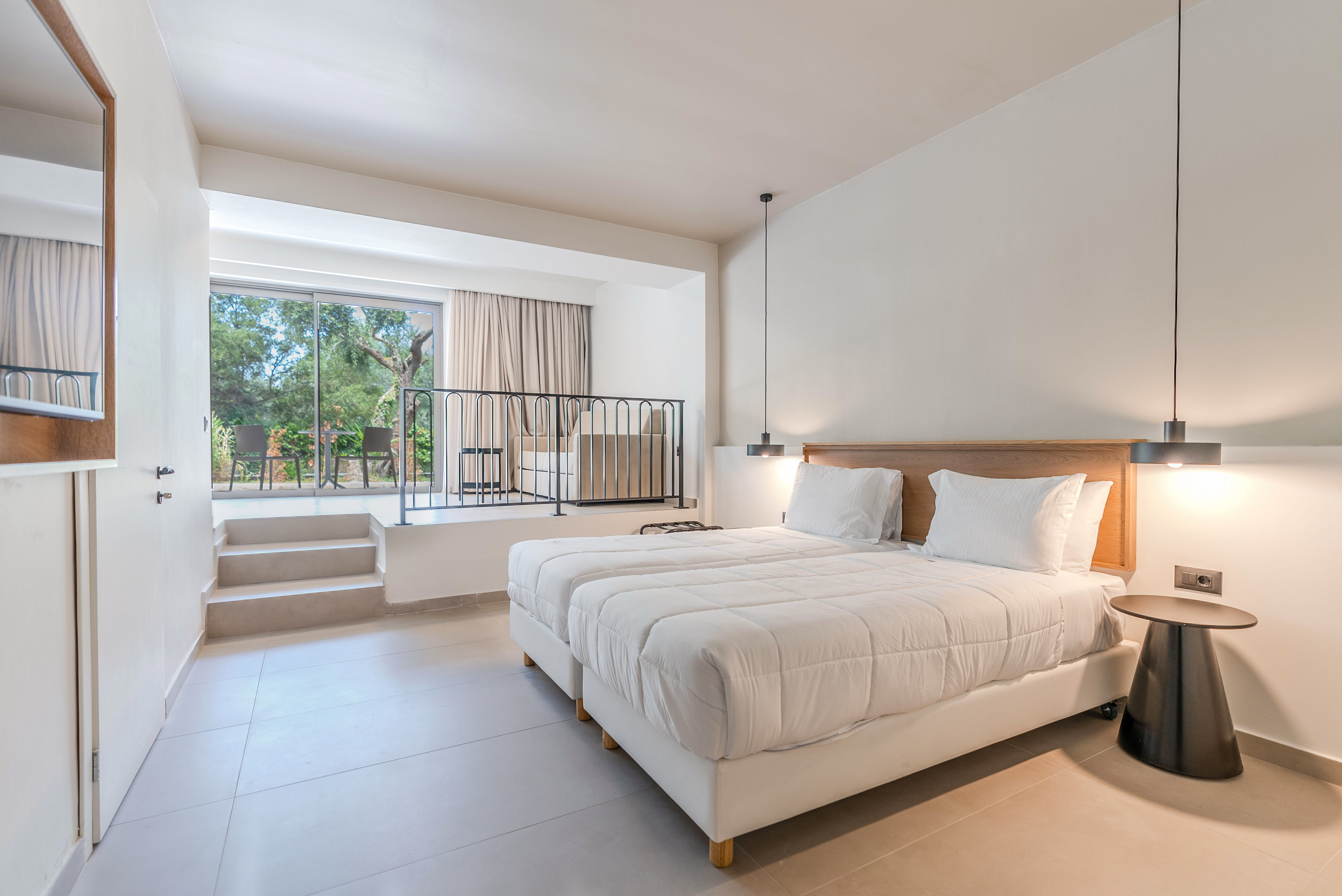 Family Room Premium Garden View