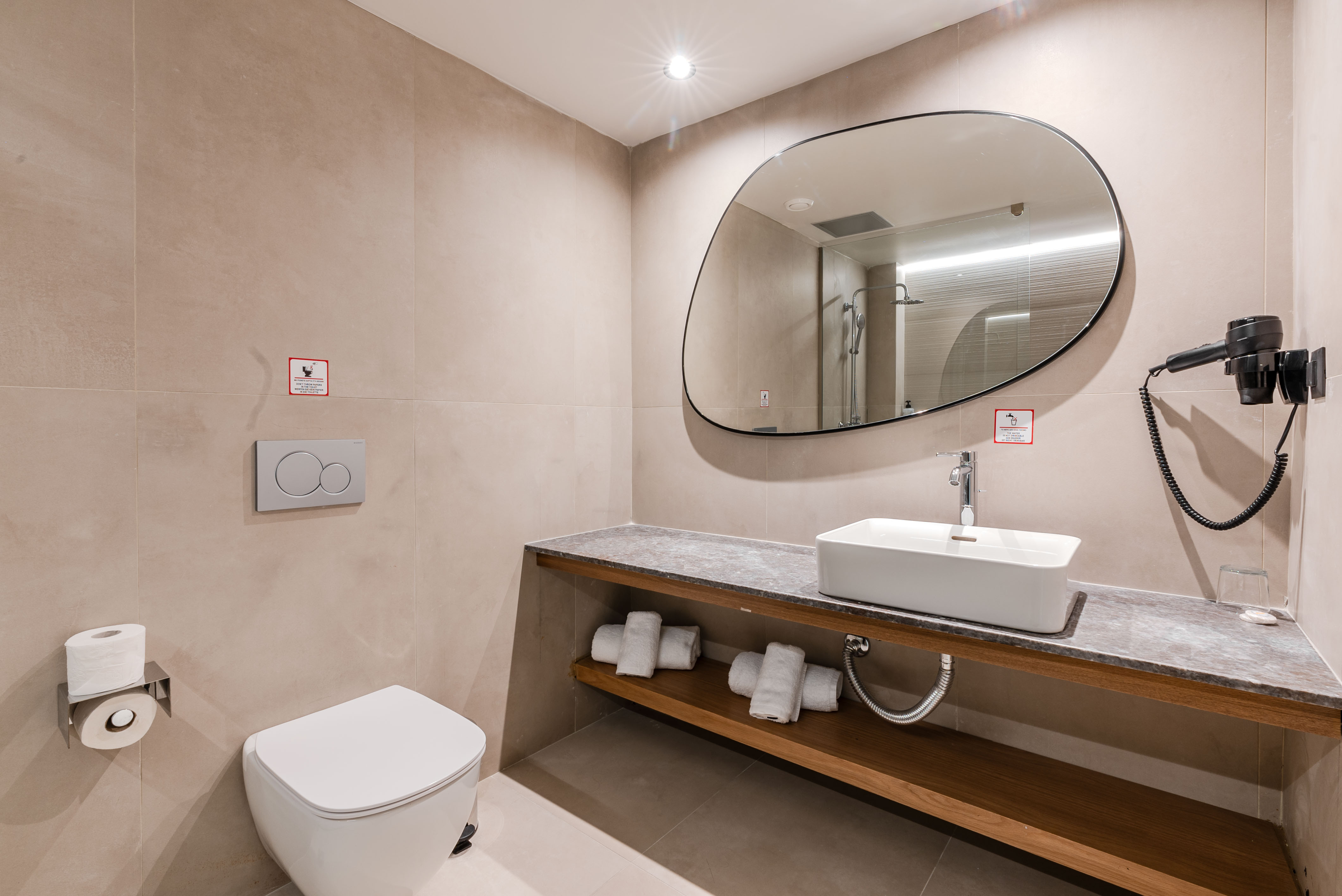 Family Room Premium Garden View