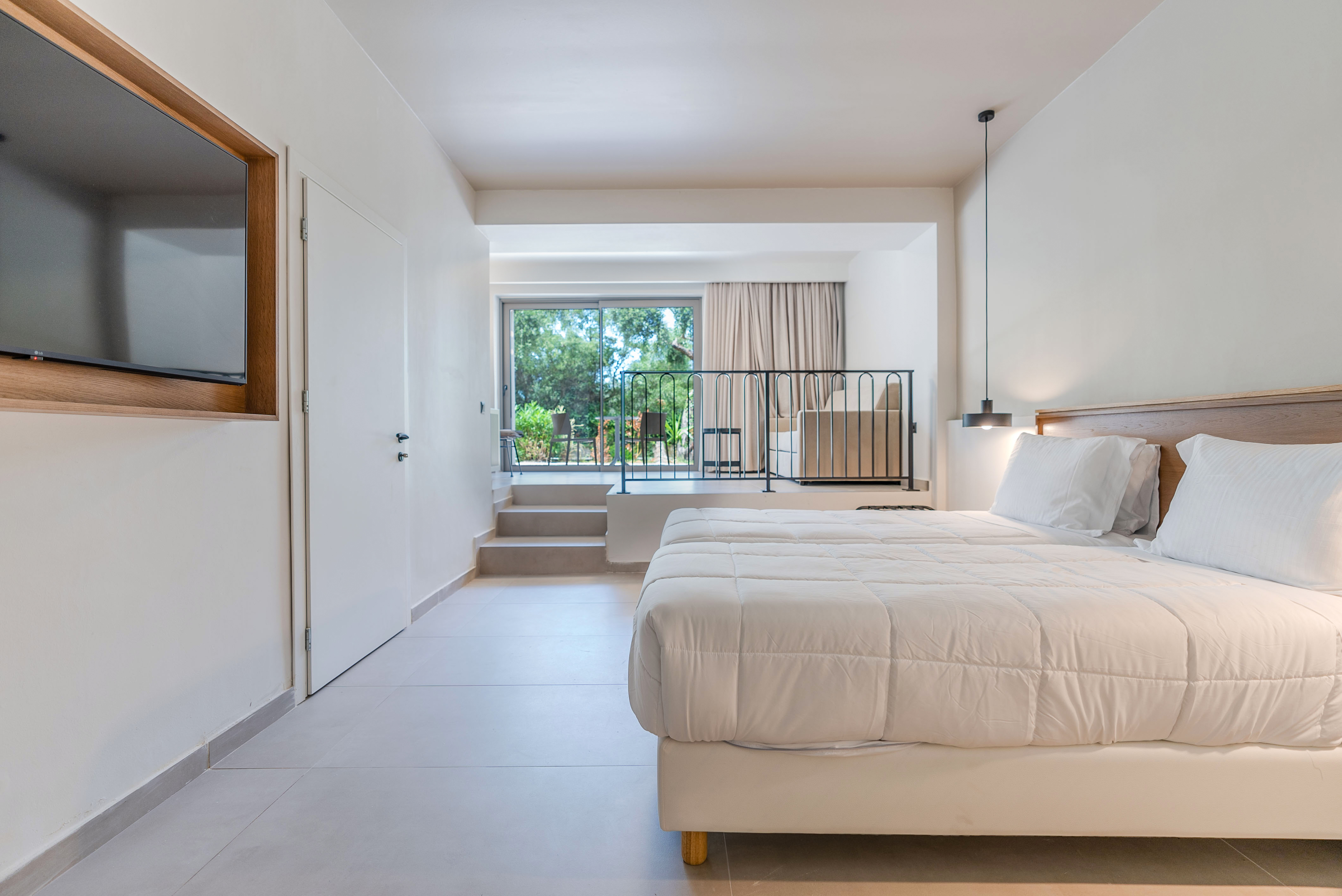 Family Room Premium Garden View