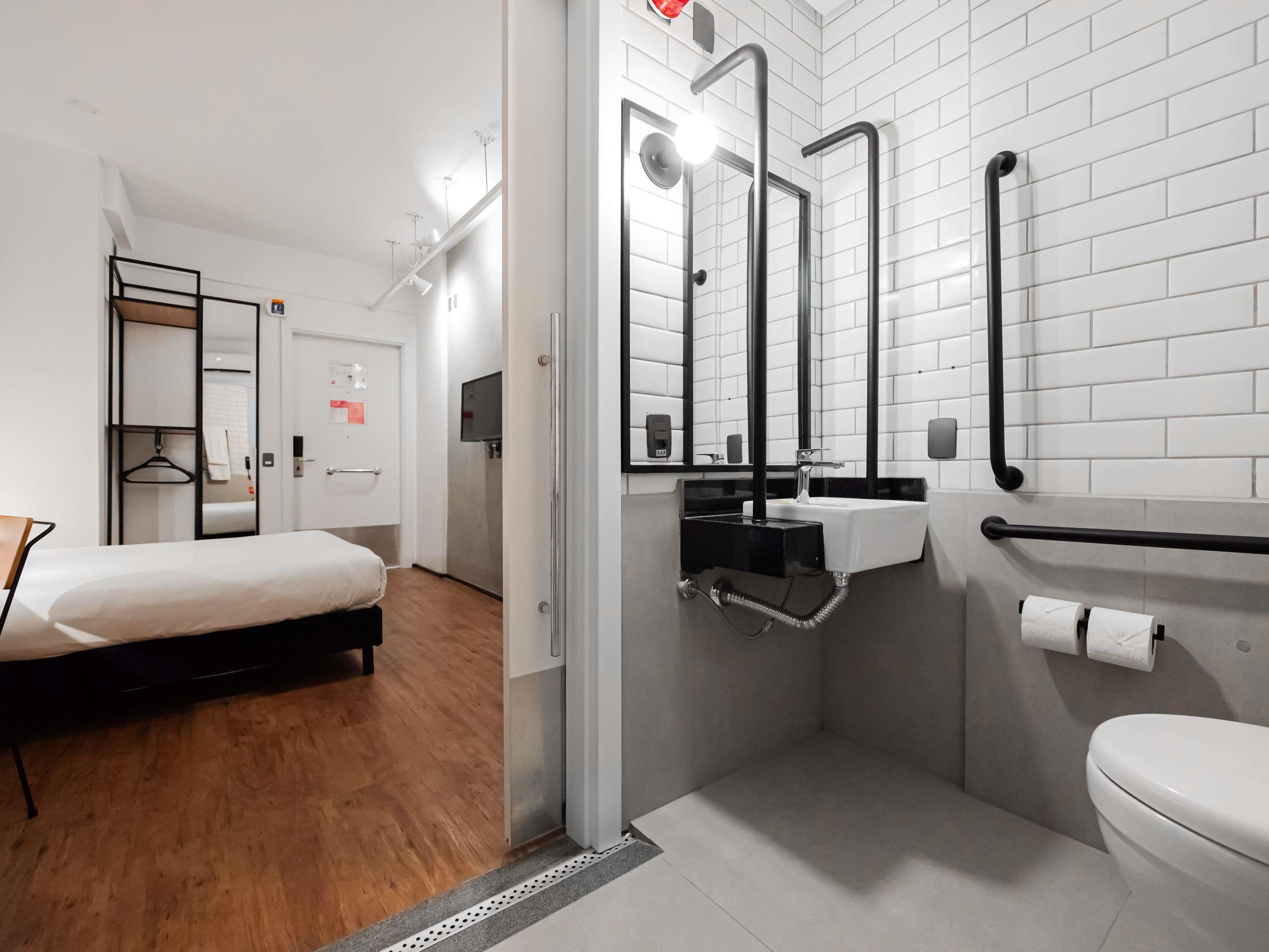 Apartment Accessible