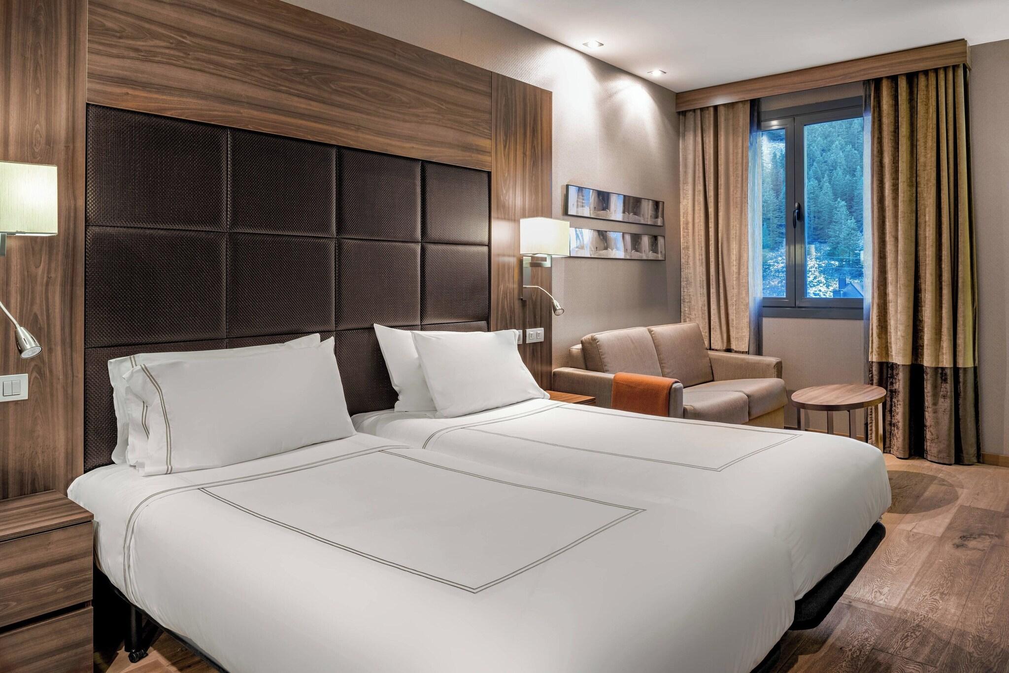 Double Deluxe Mountain View