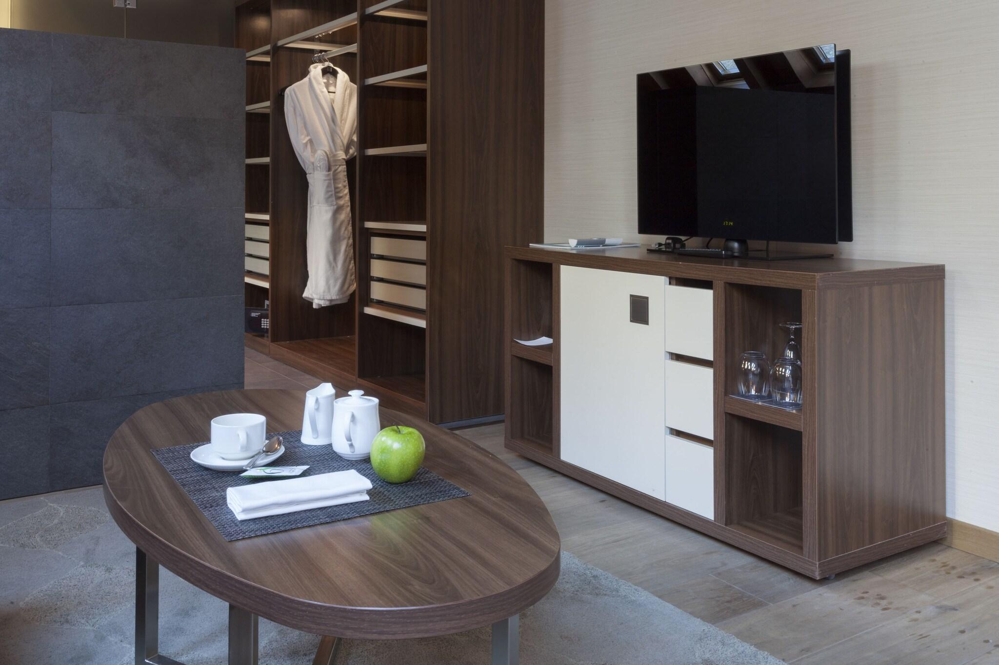 Double Superior Mountain View