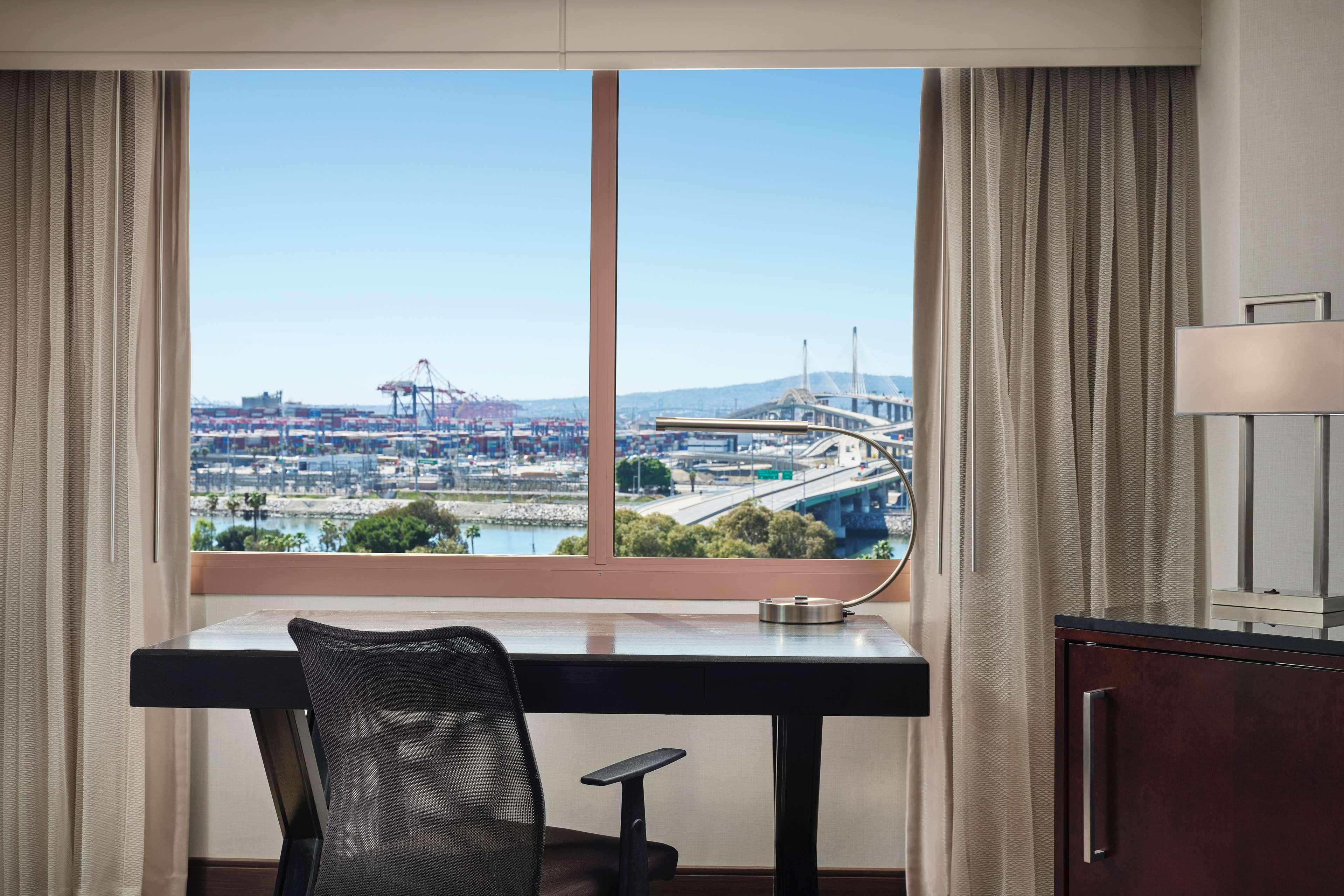 Double Executive King Bed