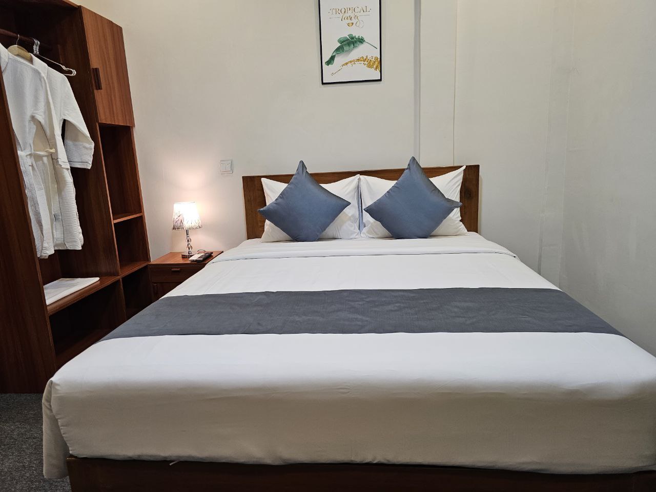 Double Superior Queen Bed