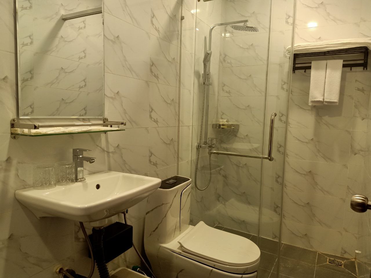 Double or Twin Deluxe Two Bedroom