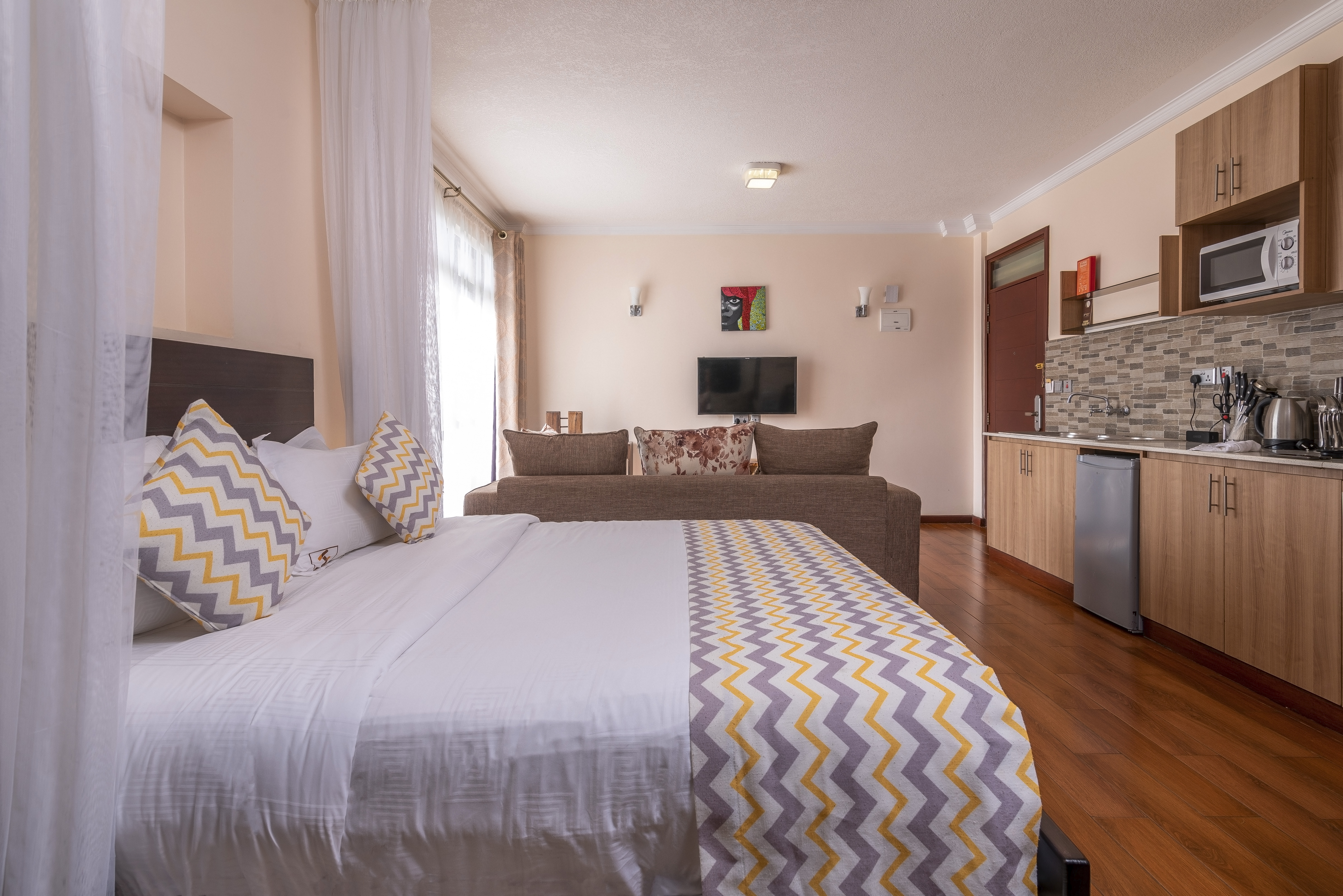 Apartment Deluxe King Bed