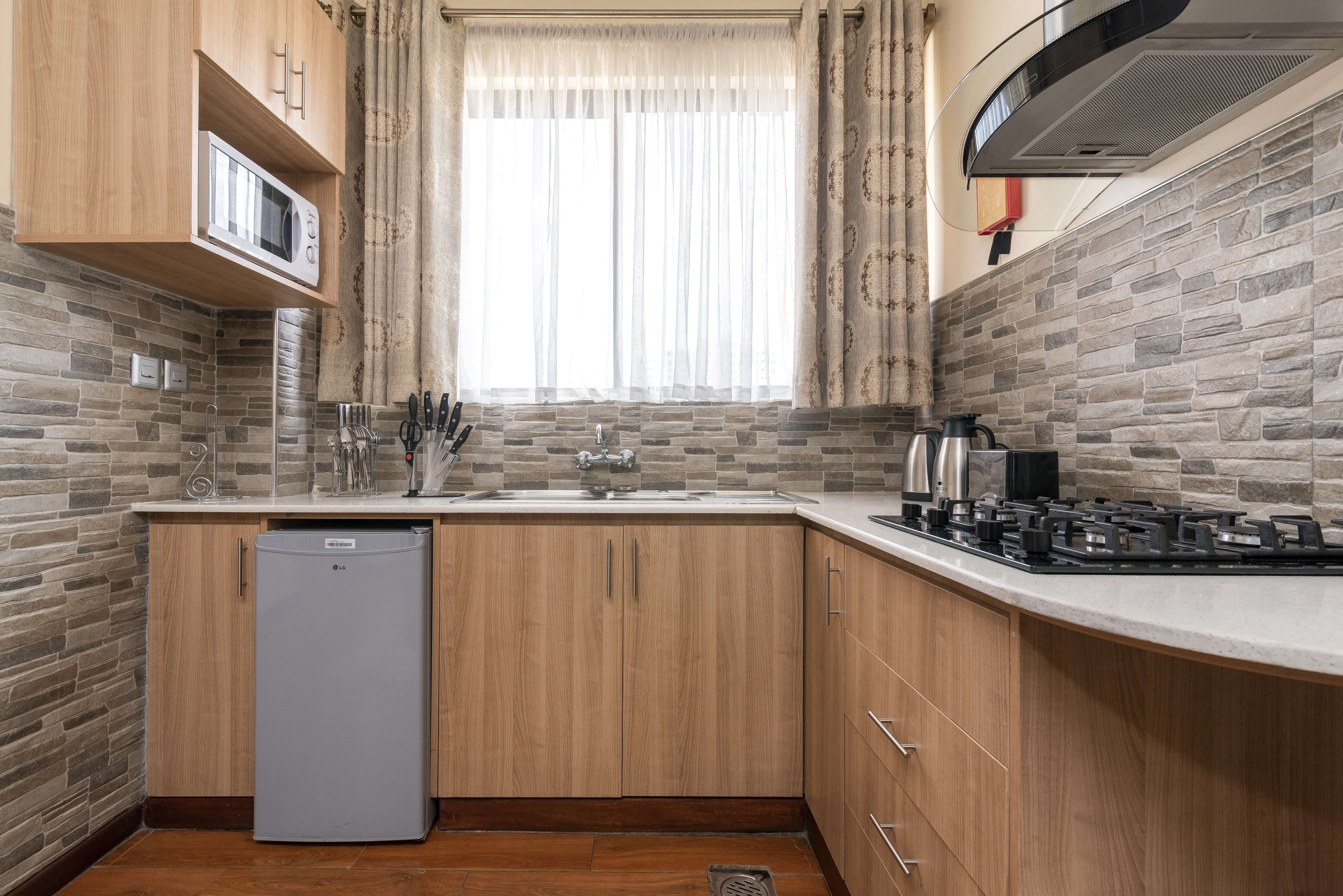 Studio Deluxe King Bed