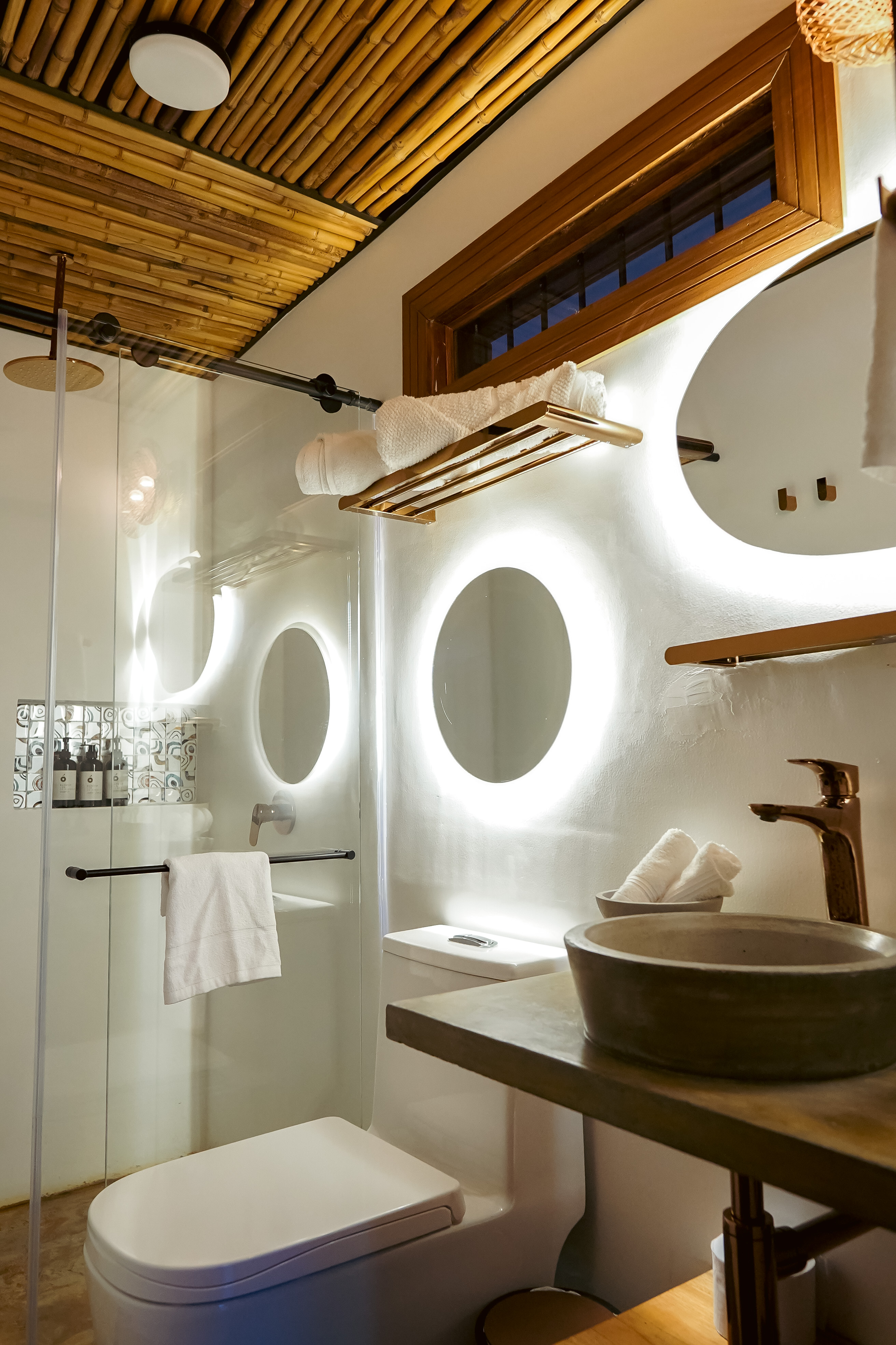 Double One Bedroom One Bathroom