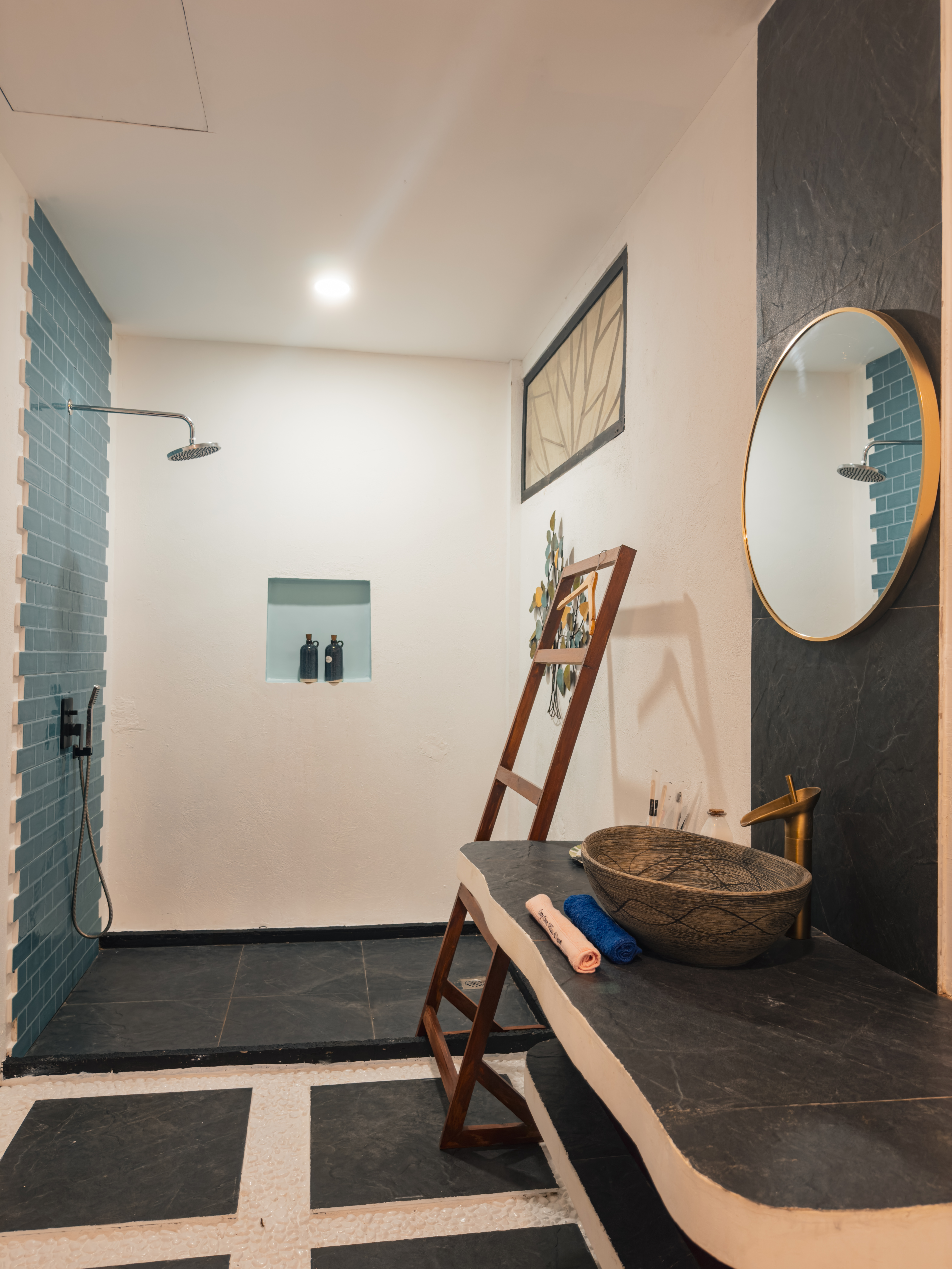 Quadruple Two Bedrooms