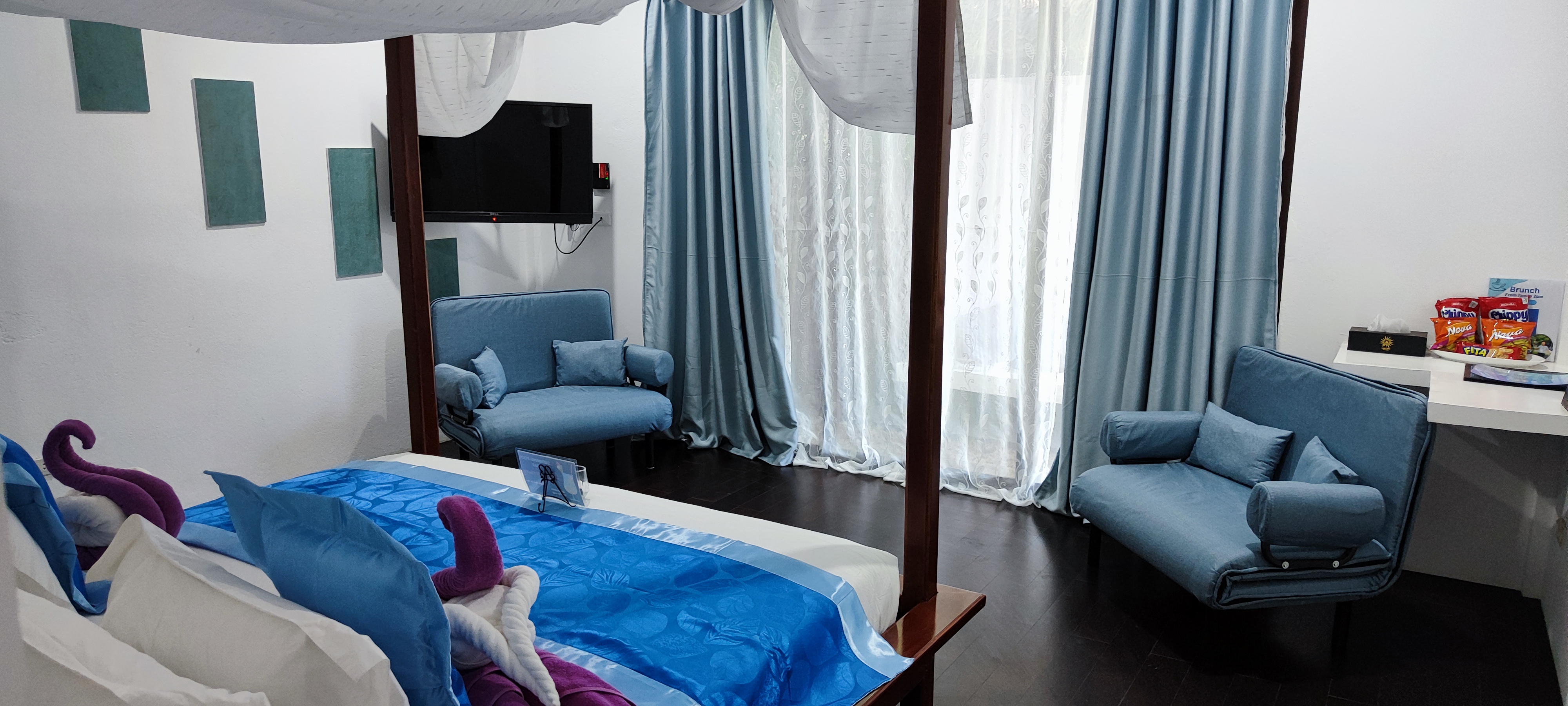 Quadruple Two Bedrooms