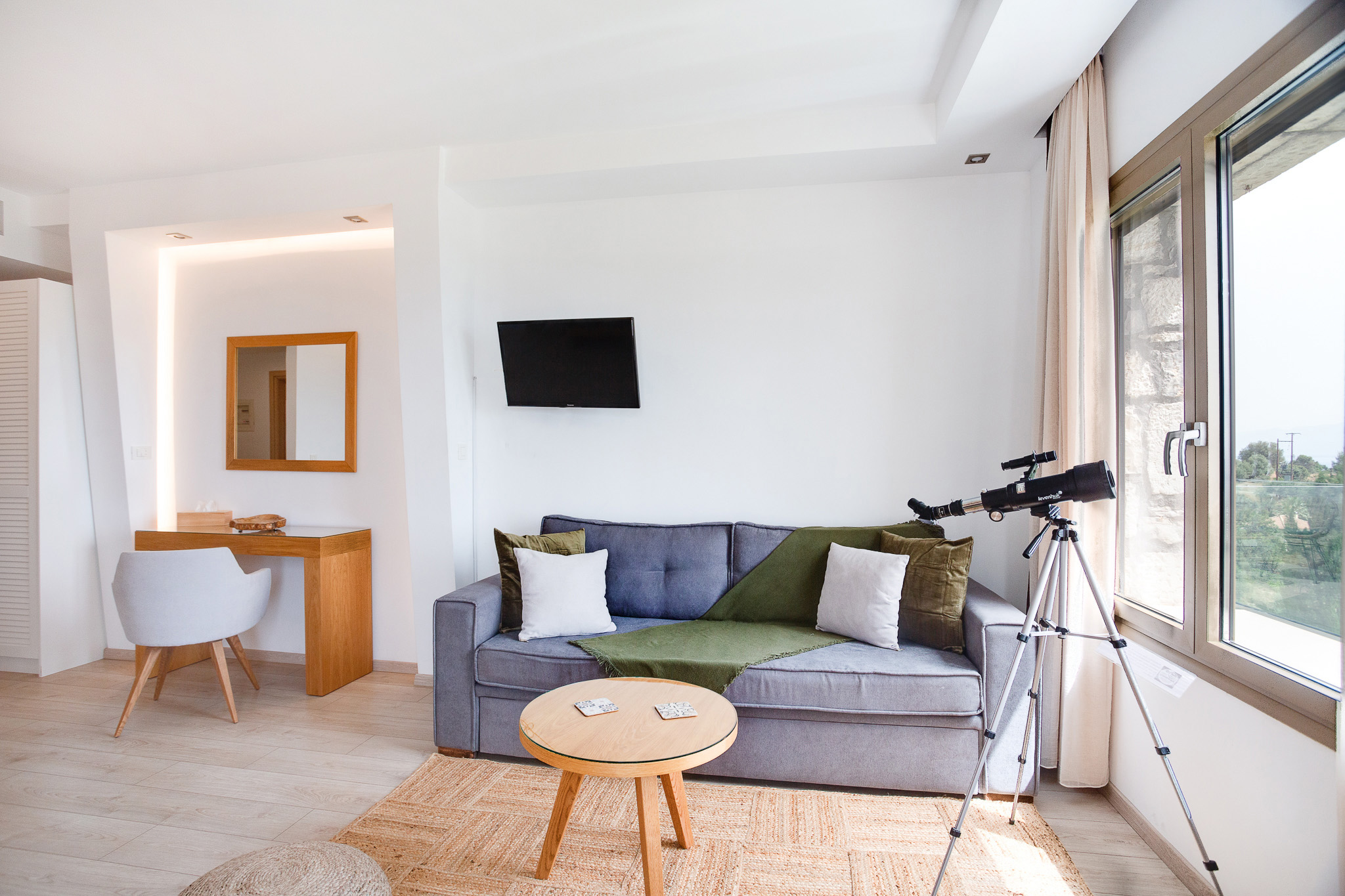 Quadruple Side Sea View