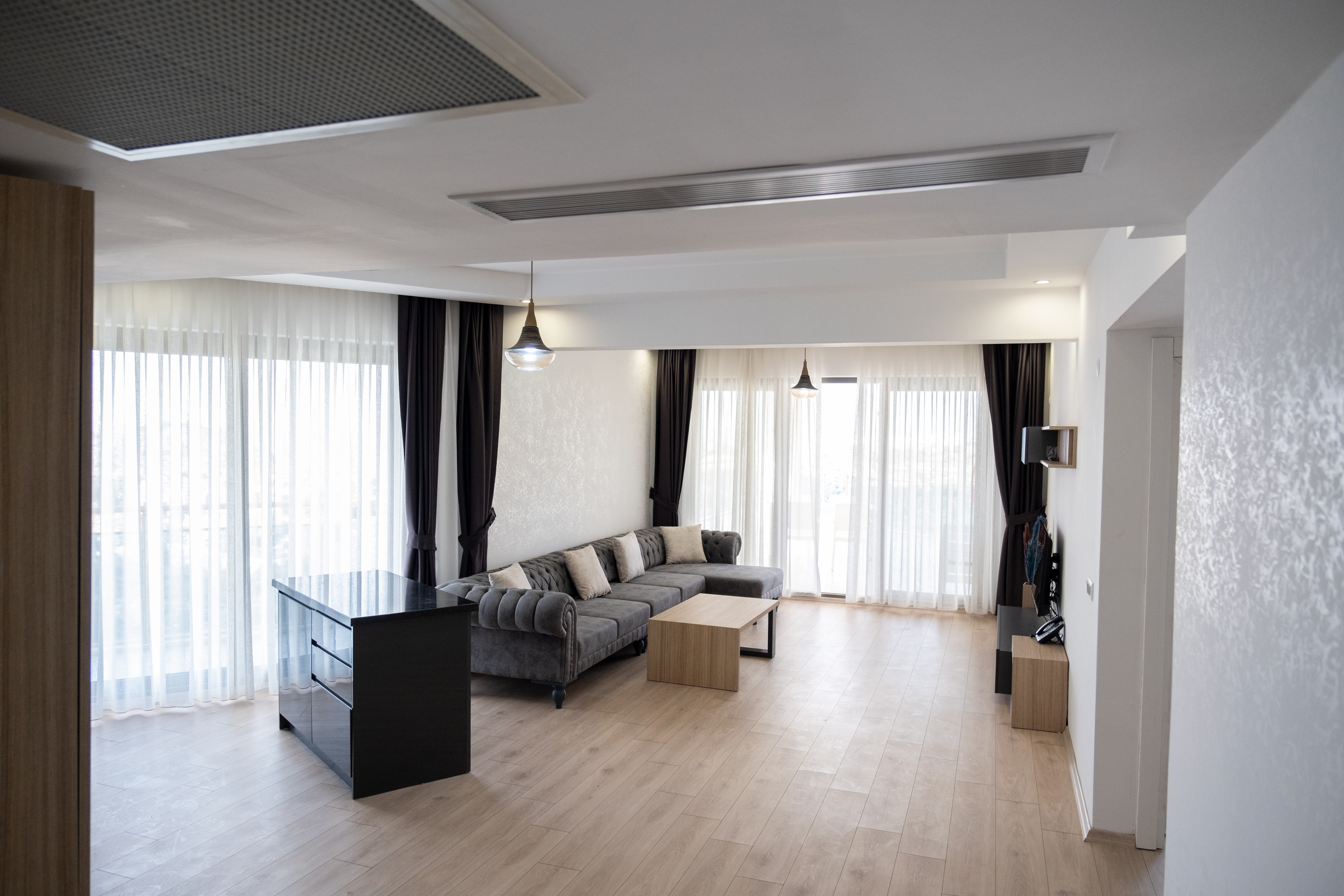 Suite Queen Size Bed