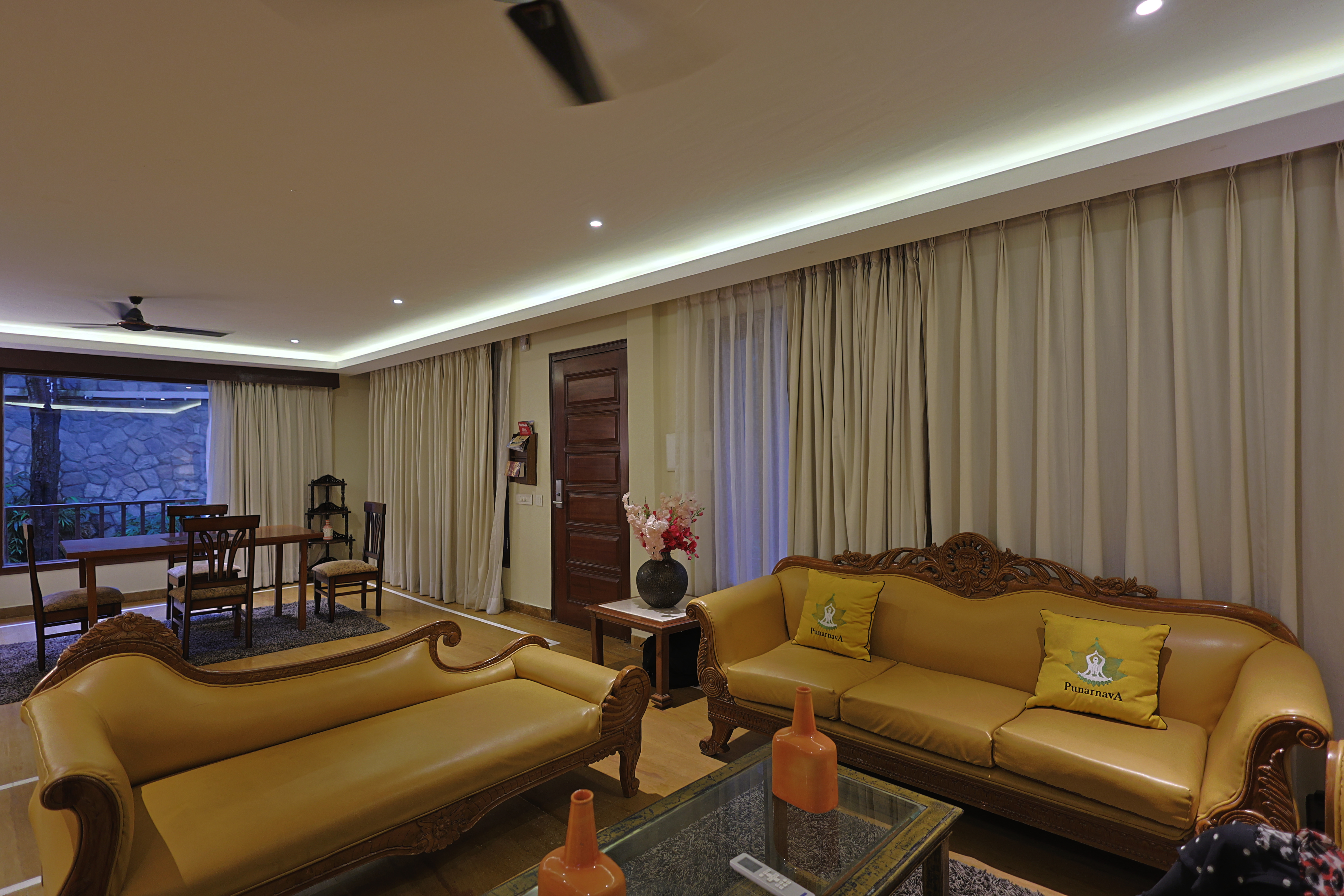 Quadruple Two Bedrooms